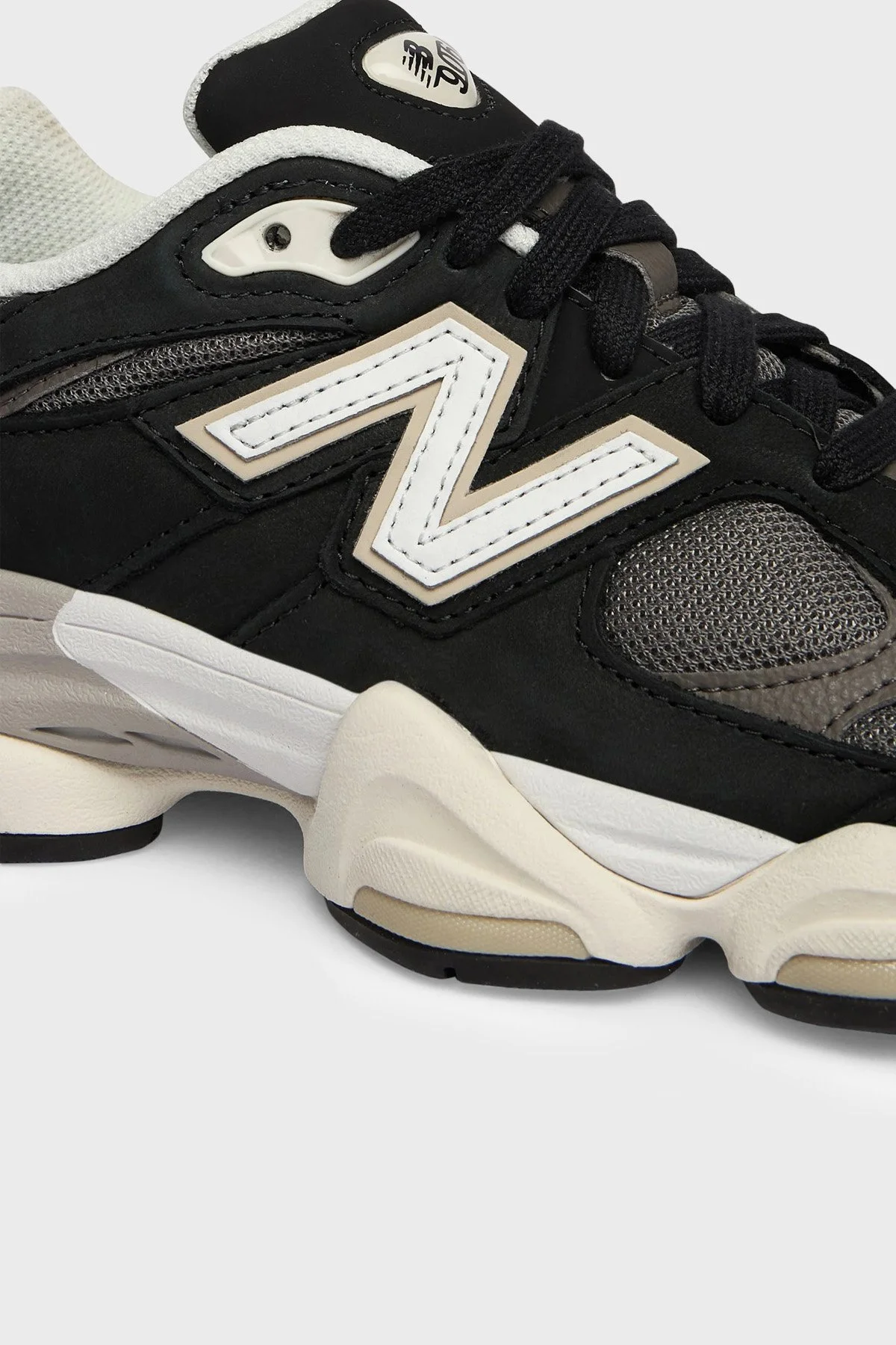 New Balance Logolu Bağcıklı Sneaker Unisex Ayakkabı U9060510 Siyah-beyaz - 6