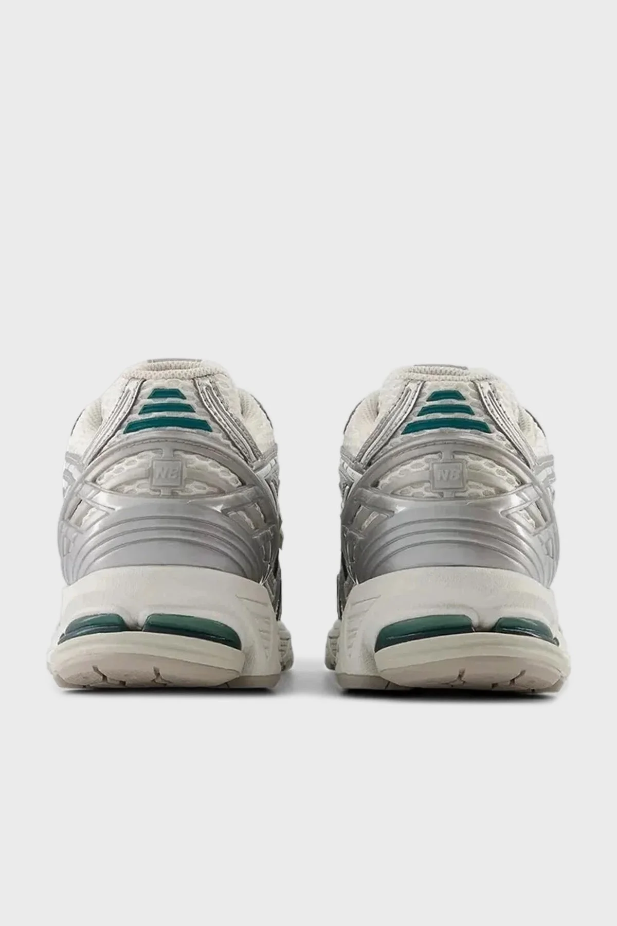 New Balance Logolu Metalik Görünümlü Sneaker Unisex Ayakkabı M1906REE BEYAZ-GÜMÜŞ - 9