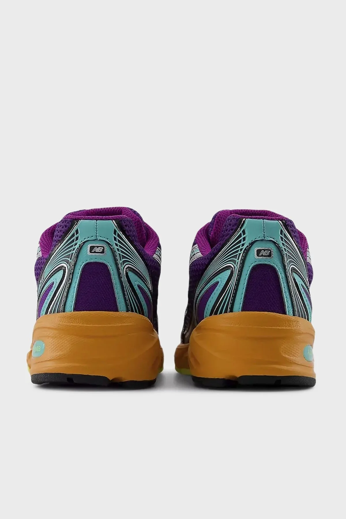 New Balance Logolu Renk Bloklu Sneaker Bayan Ayakkabı U740MC2 MOR - 5