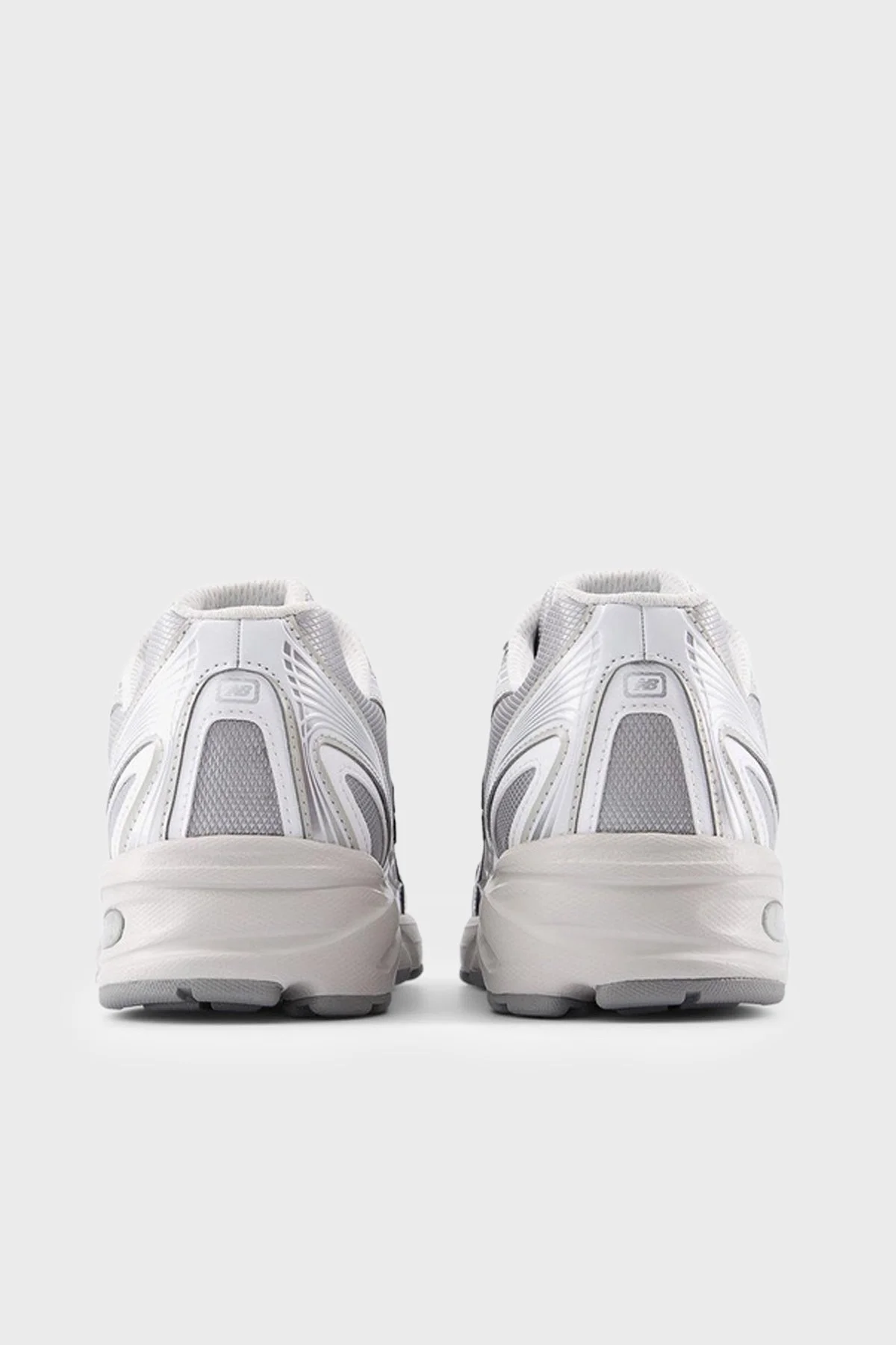 New Balance Logolu Sneaker Kadın Ayakkabı U7405I7 Gümüş - 3