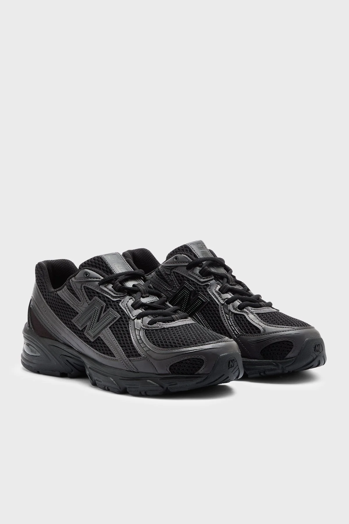 New Balance Logolu Sneaker Unisex Ayakkabı U740BO2 Siyah - 2
