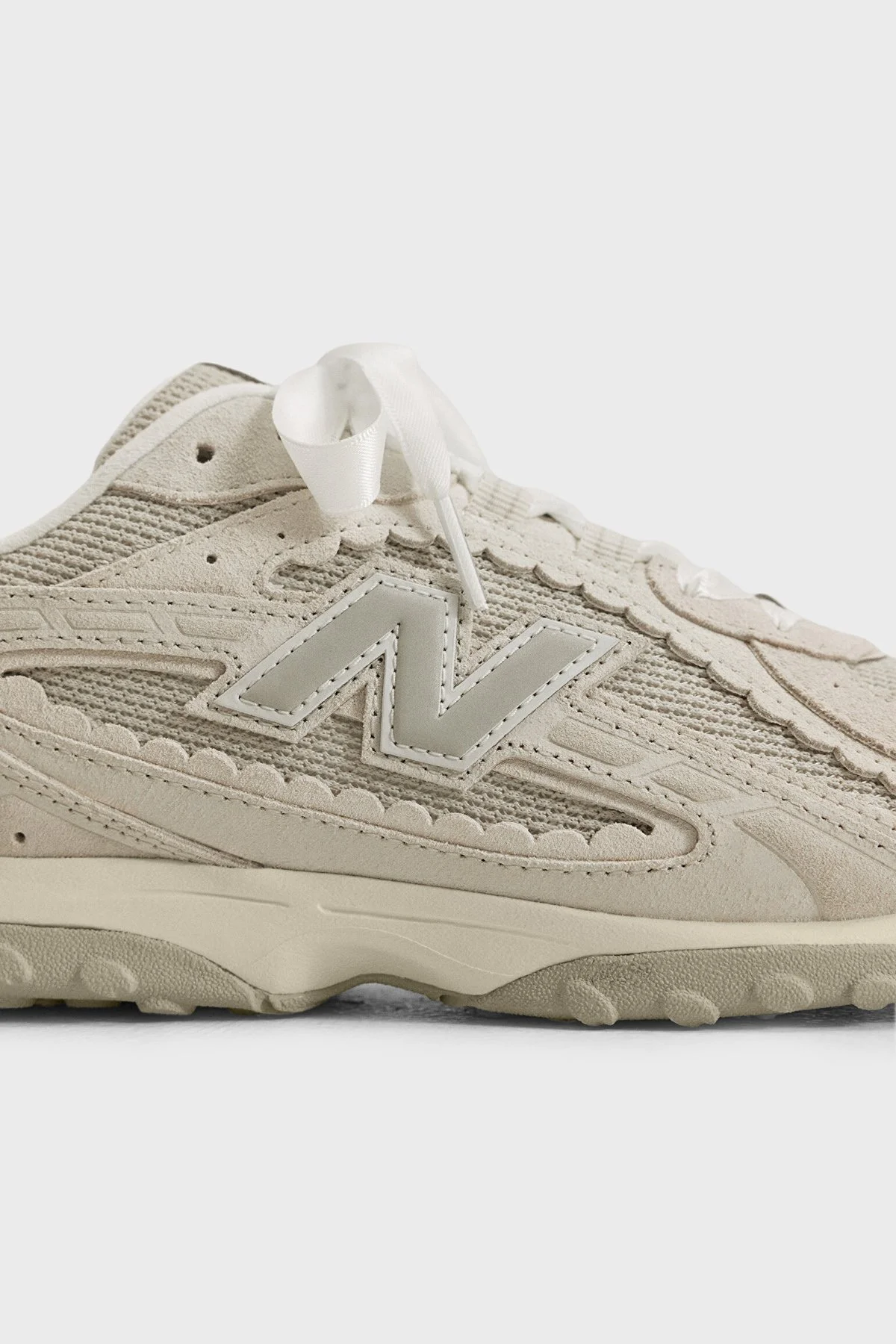 New Balance Logolu Sneaker Kadın Ayakkabı U204L2SZ Bej - 5