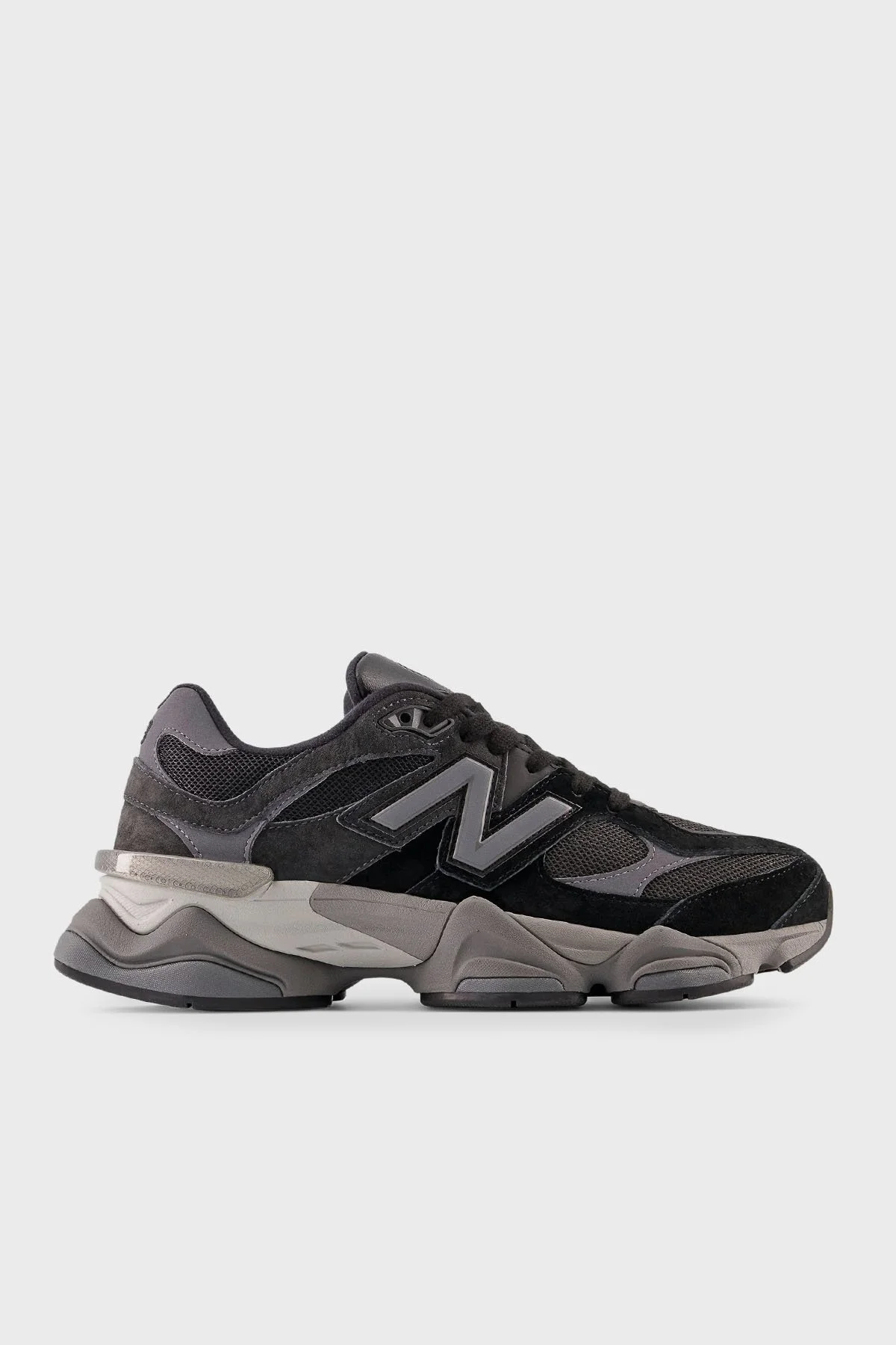 New Balance Logolu Süet Detaylı Sneaker Erkek Ayakkabı U9060BLK SİYAH - 1