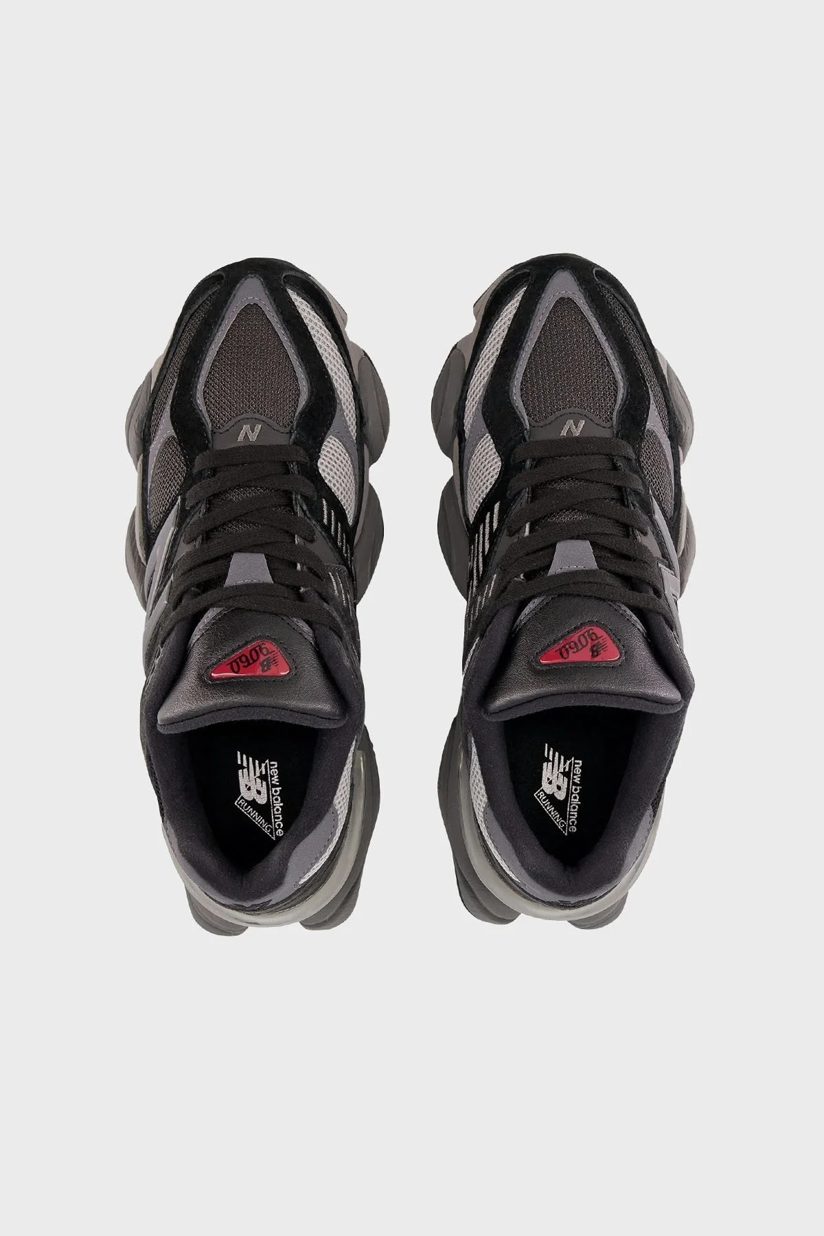 New Balance Logolu Süet Detaylı Sneaker Erkek Ayakkabı U9060BLK SİYAH - 3