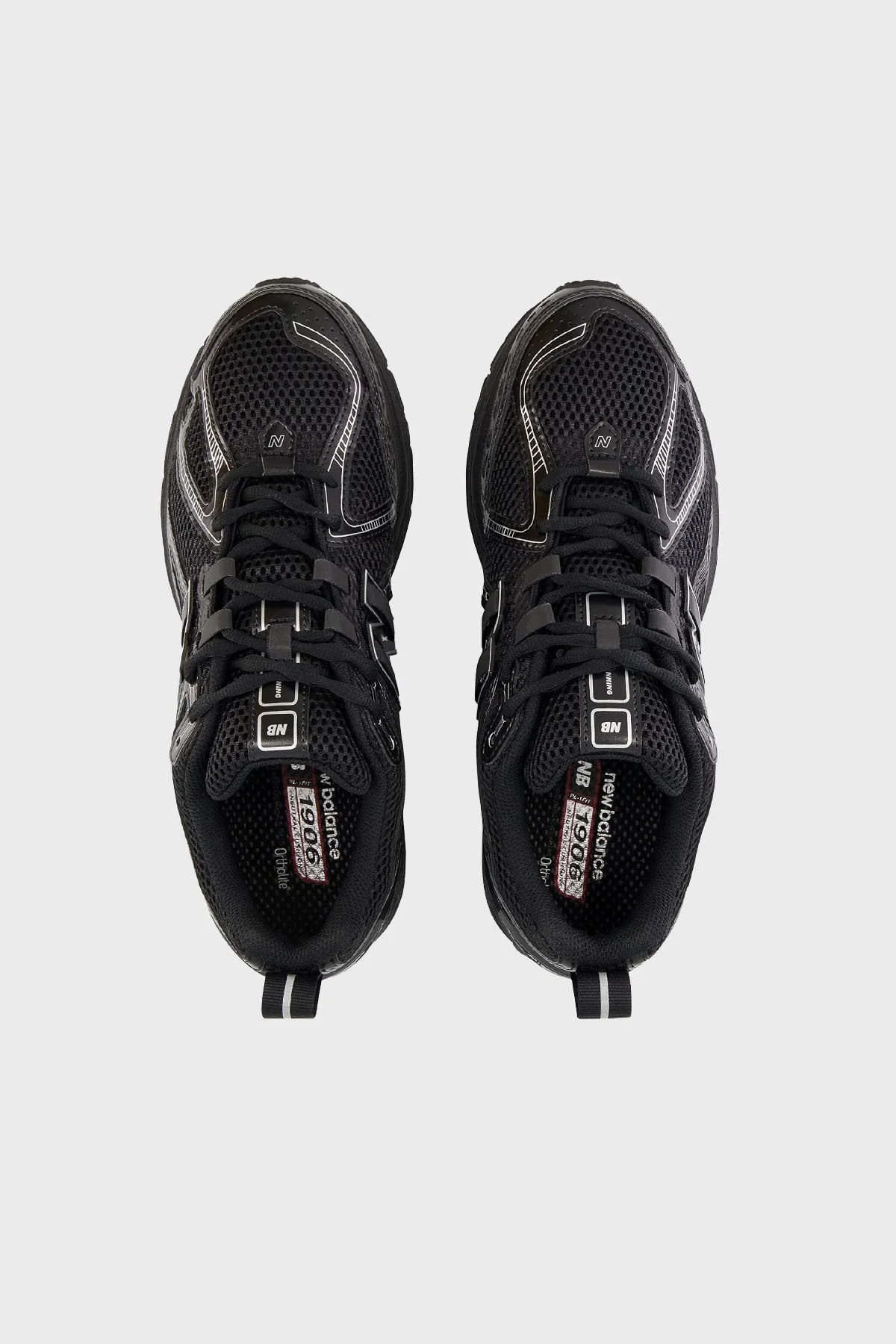 New Balance Metalik Detaylı Logolu Sneaker Unisex Ayakkabı M1906RCH SİYAH - 3