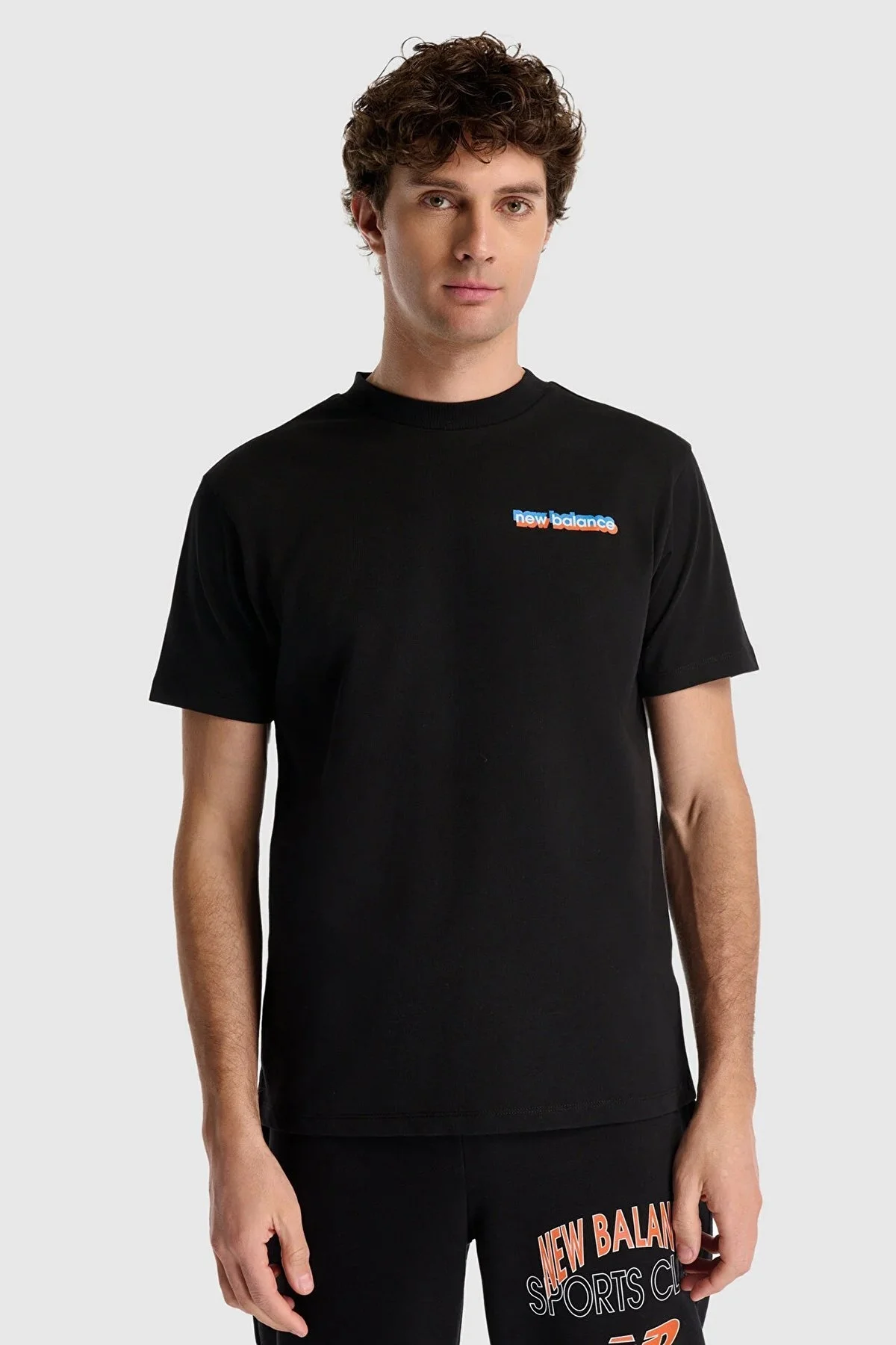 New Balance NB Lifestyle Pamuklu Comfort Fit Sırt Basklı Erkek T Shirt MNT1533BK SİYAH - 7