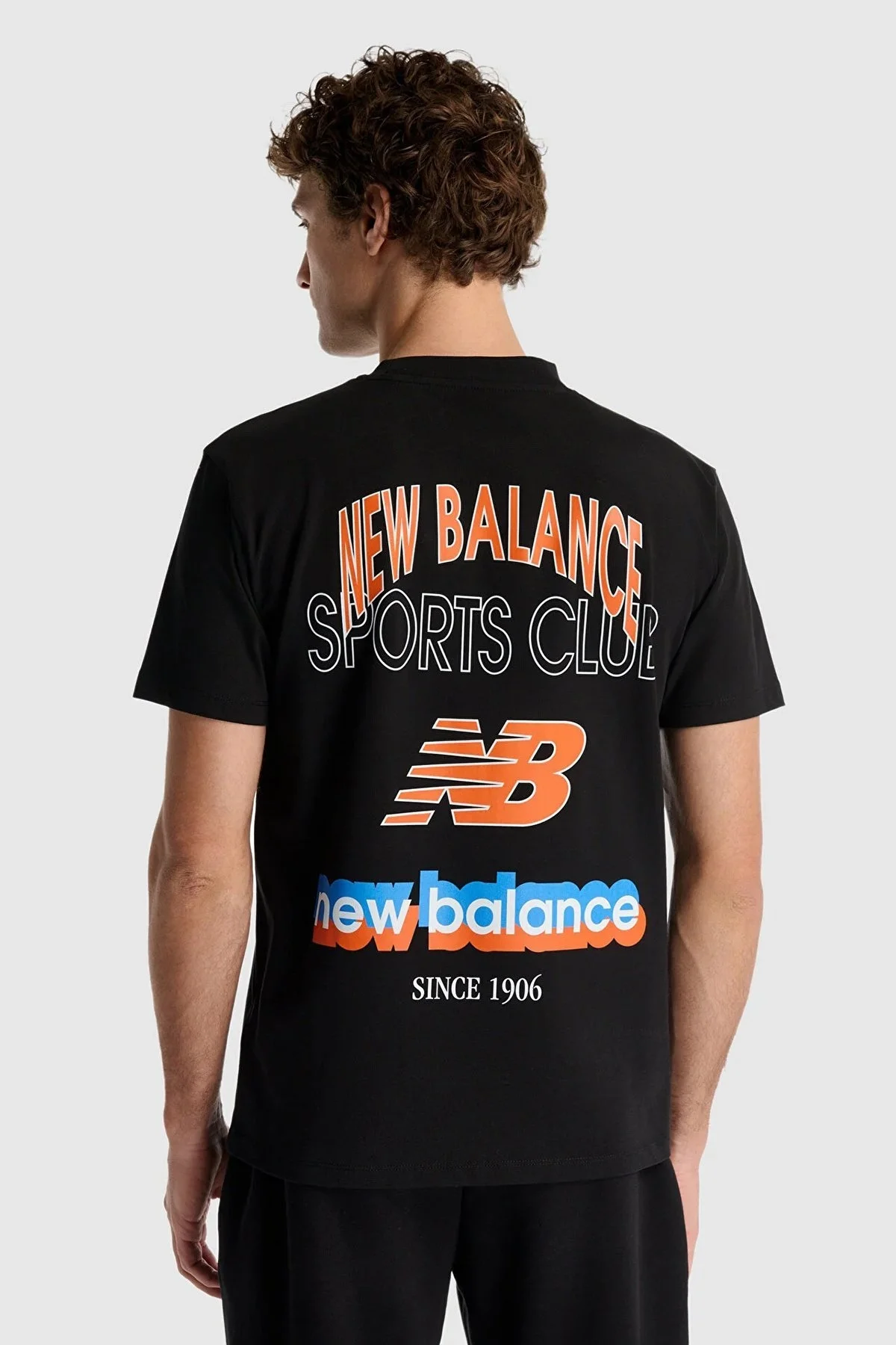 New Balance NB Lifestyle Pamuklu Comfort Fit Sırt Basklı Erkek T Shirt MNT1533BK SİYAH - 10