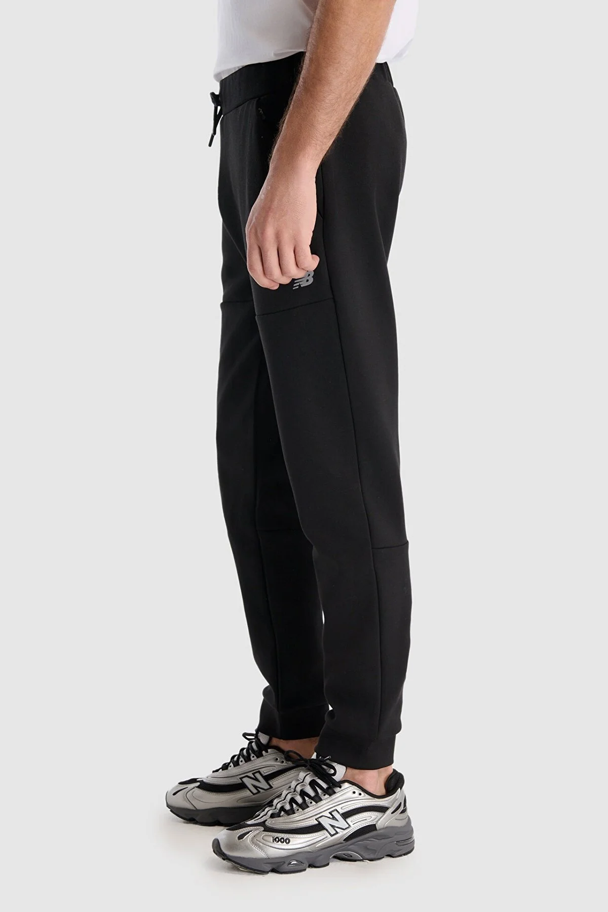 New Balance NB Lifestyle Regular Fit Normal Bel Ribanalı Paça Erkek Eşofman Altı MNP1517 BK SİYAH - 3