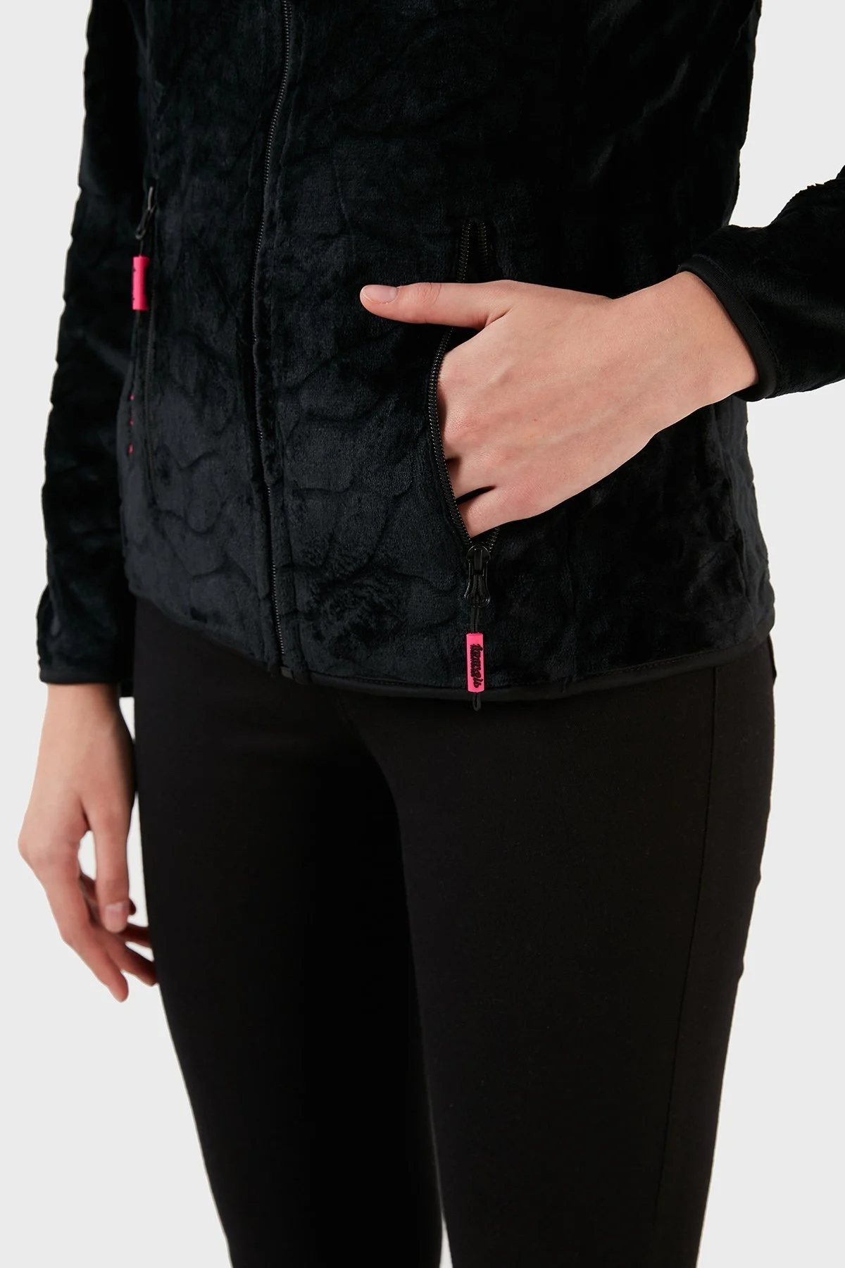 Norway Geographical Fermuarlı Yumuşak Dokulu Soğuğa Dayanıklı Outdoor Bayan Polar UNIVERS SİYAH - 6