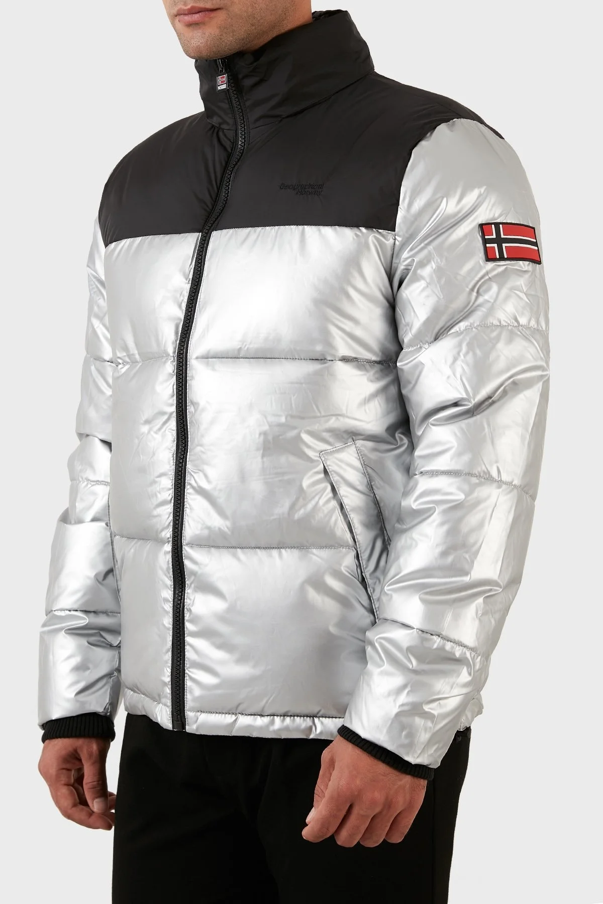 Norway Geographical Rüzgar ve Su Geçirmez Isı Yalıtımlı Outdoor Şişme Erkek Mont ASTRO SİYAH-GÜMÜŞ - 3