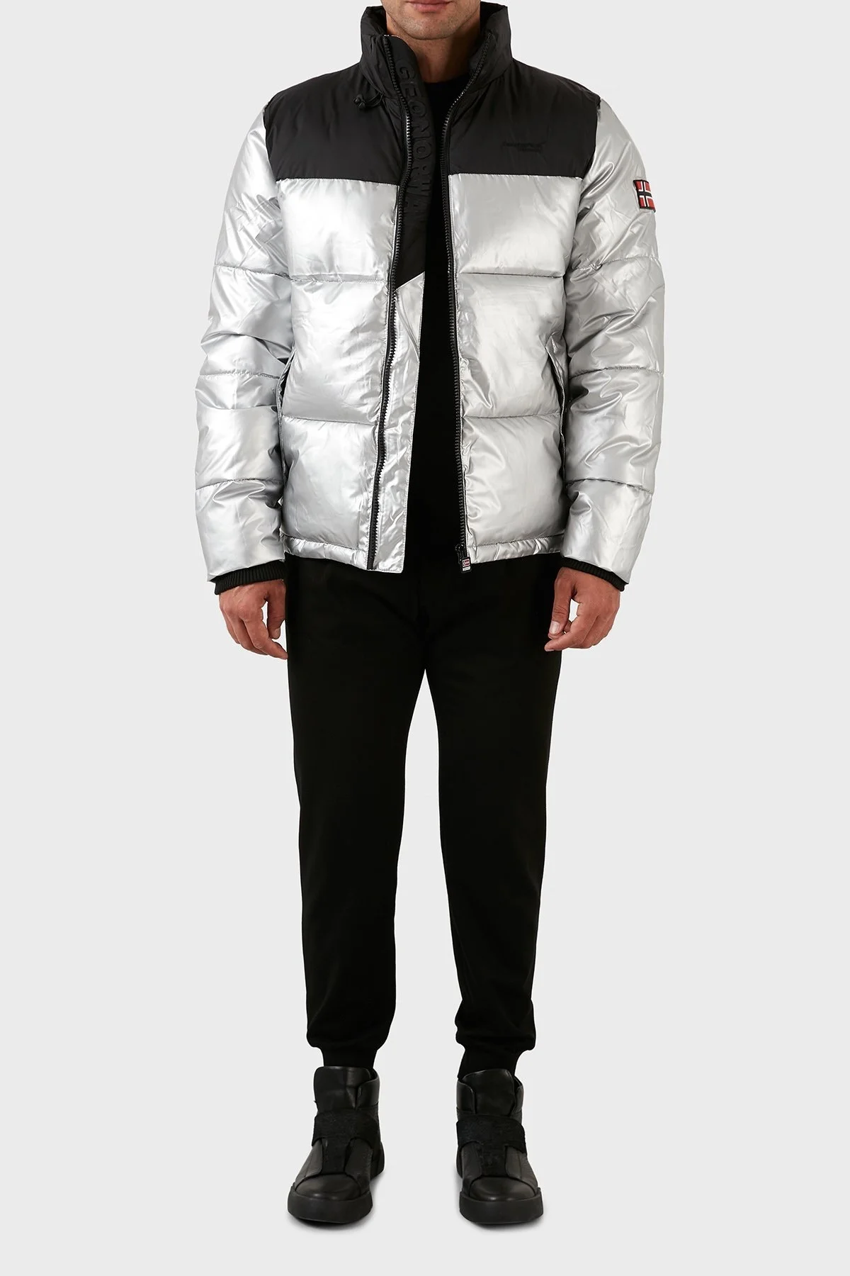 Norway Geographical Rüzgar ve Su Geçirmez Isı Yalıtımlı Outdoor Şişme Erkek Mont ASTRO SİYAH-GÜMÜŞ - 4