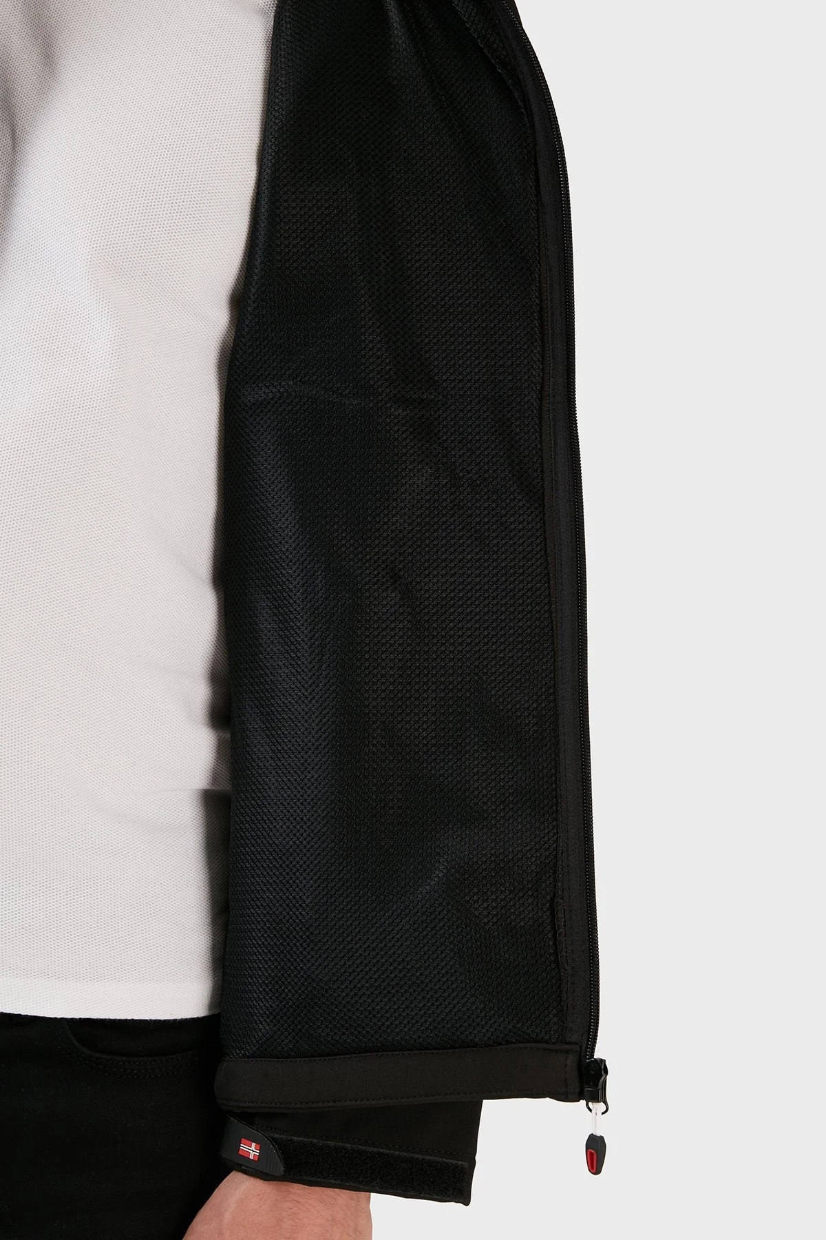 Norway Geographical Rüzgara Dayanıklı Softshell Kapüşonlu Outdoor Erkek Mont TUNAR SİYAH - 12