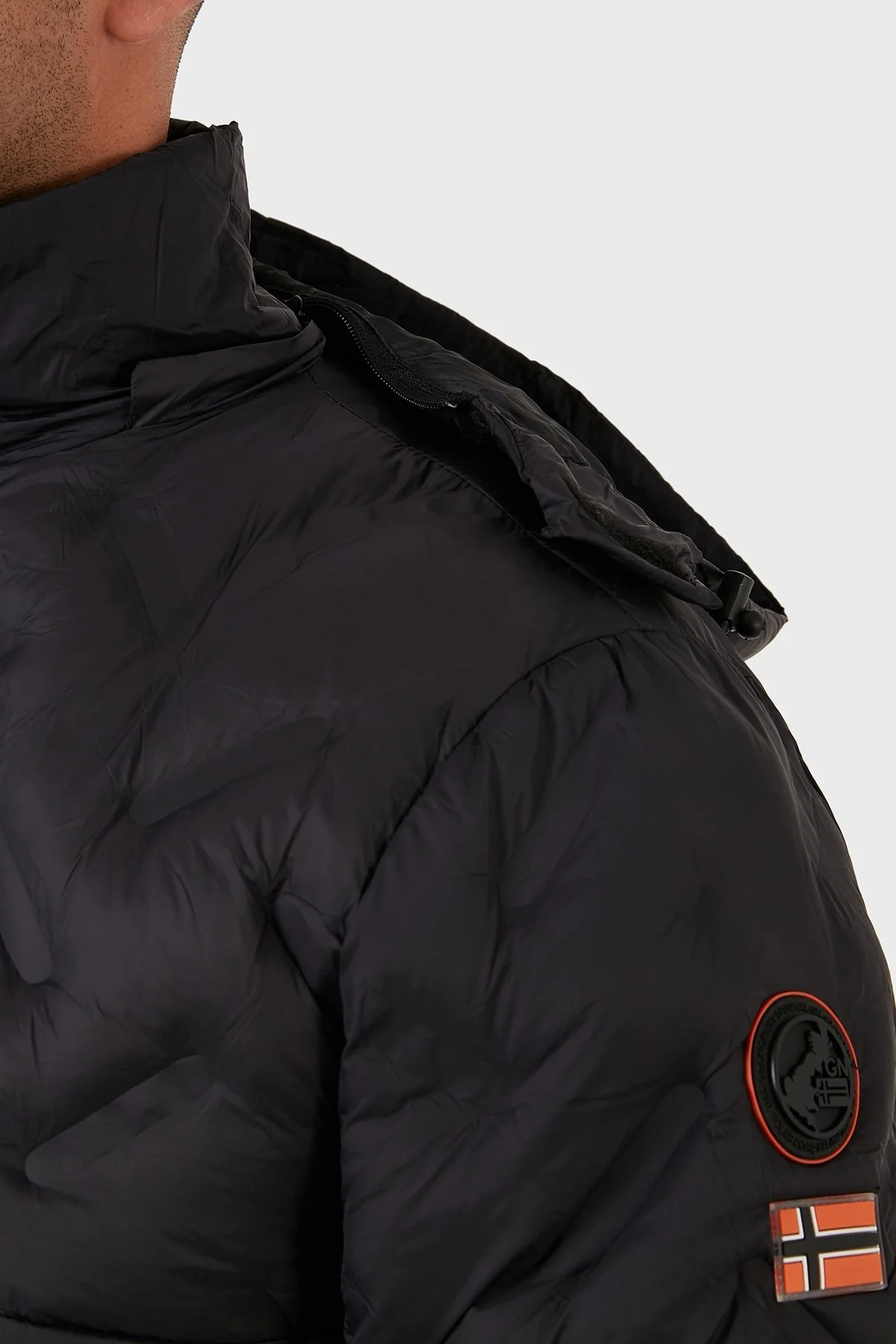 Norway Geographical Rüzgara ve Suya Dayanıklı Çıkarılabilir Kapüşonlu Erkek Mont BURATOR SİYAH - 6