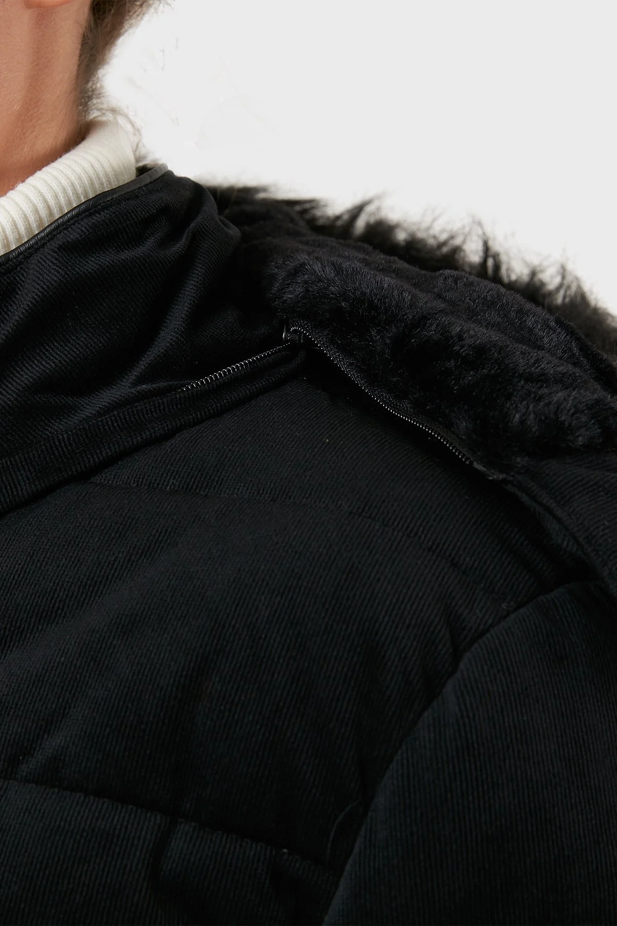 Norway Geographical Soğuğa Dayanıklı Çıkarılabilir Kapüşonlu Bayan Parka BILOVEK SİYAH - 6