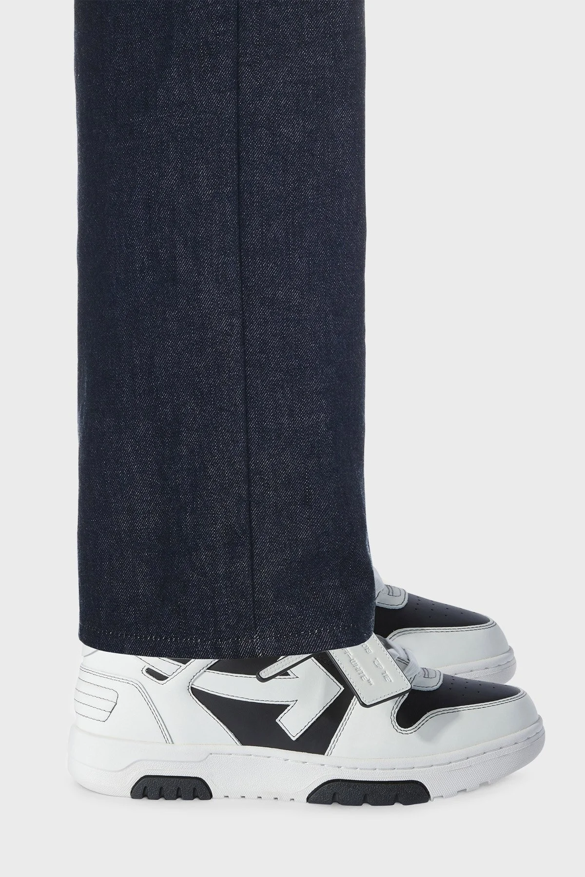 Off-White Deri Ok Tasarımlı Sneaker Erkek Ayakkabı OMIA189C99LEA015 1001 SİYAH-BEYAZ - 12