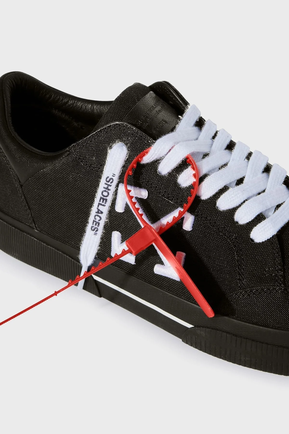 Off-White Kanvas Ok Tasarımlı Sneaker Erkek Ayakkabı OMIA293C99FAB002 1001 SİYAH-BEYAZ - 12