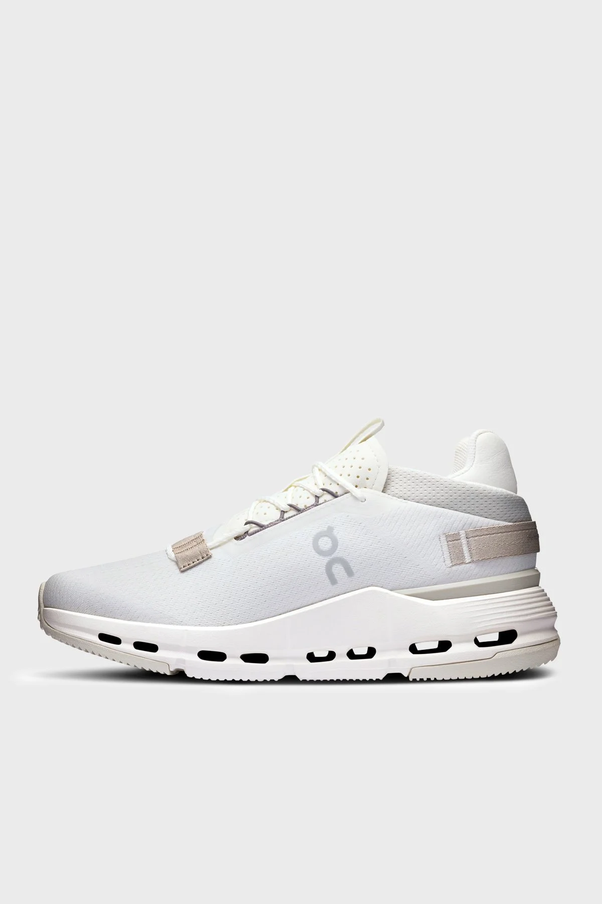 On Logolu Sneaker Kadın Ayakkabı 3WE30222053 Beyaz - 2