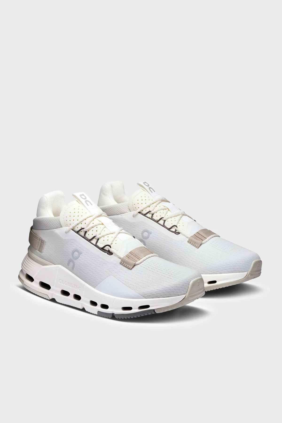 On Logolu Sneaker Kadın Ayakkabı 3WE30222053 Beyaz - 3