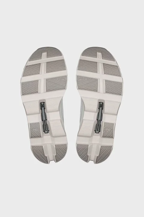 On Running Delikli Taban Detaylı Sneaker Kadın Ayakkabı 3WF10491200 Beyaz - 6