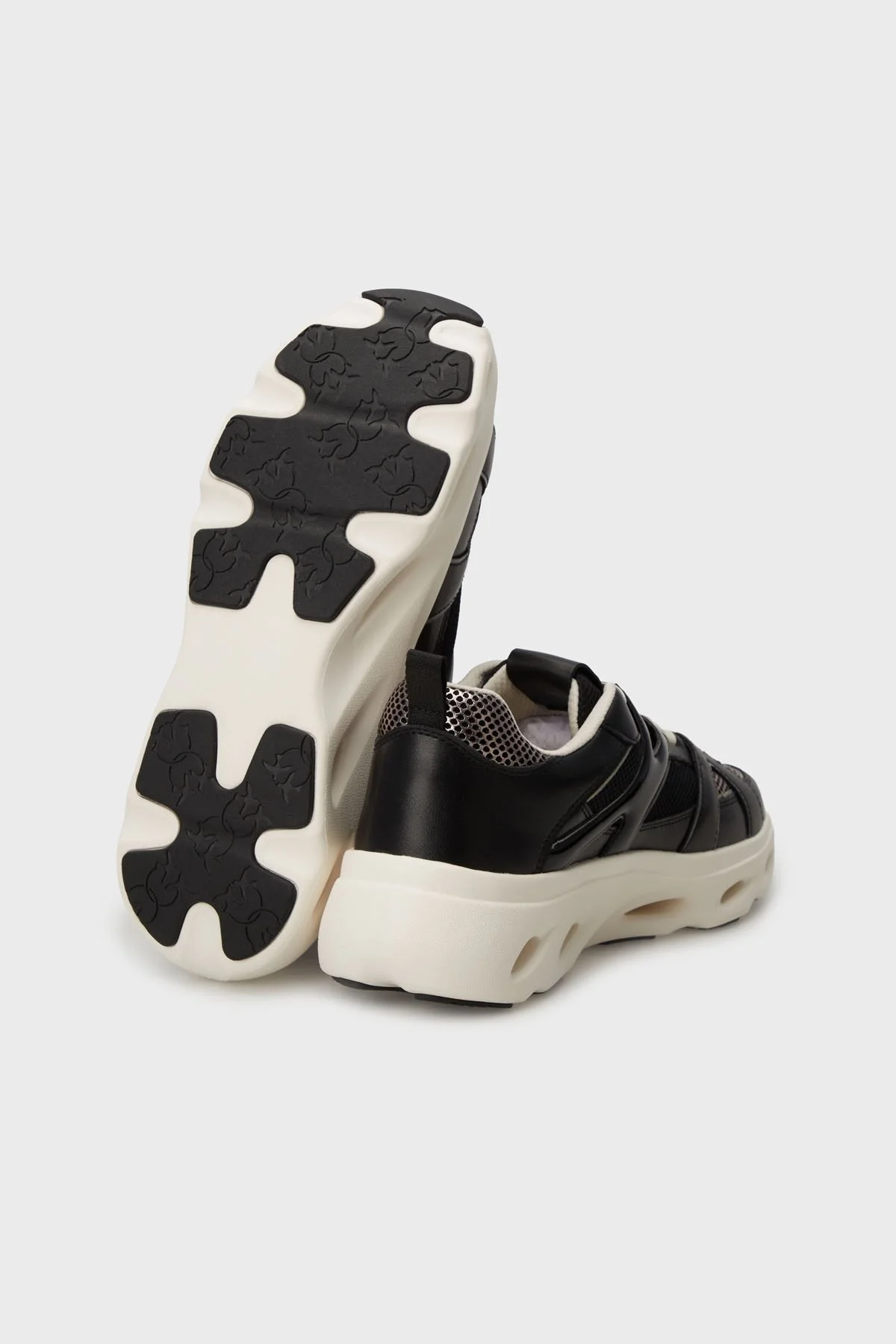 Pinko Deri Karışımlı Logolu Sneaker Bayan Ayakkabı SS0127 E036 ZZ0 SİYAH - 4