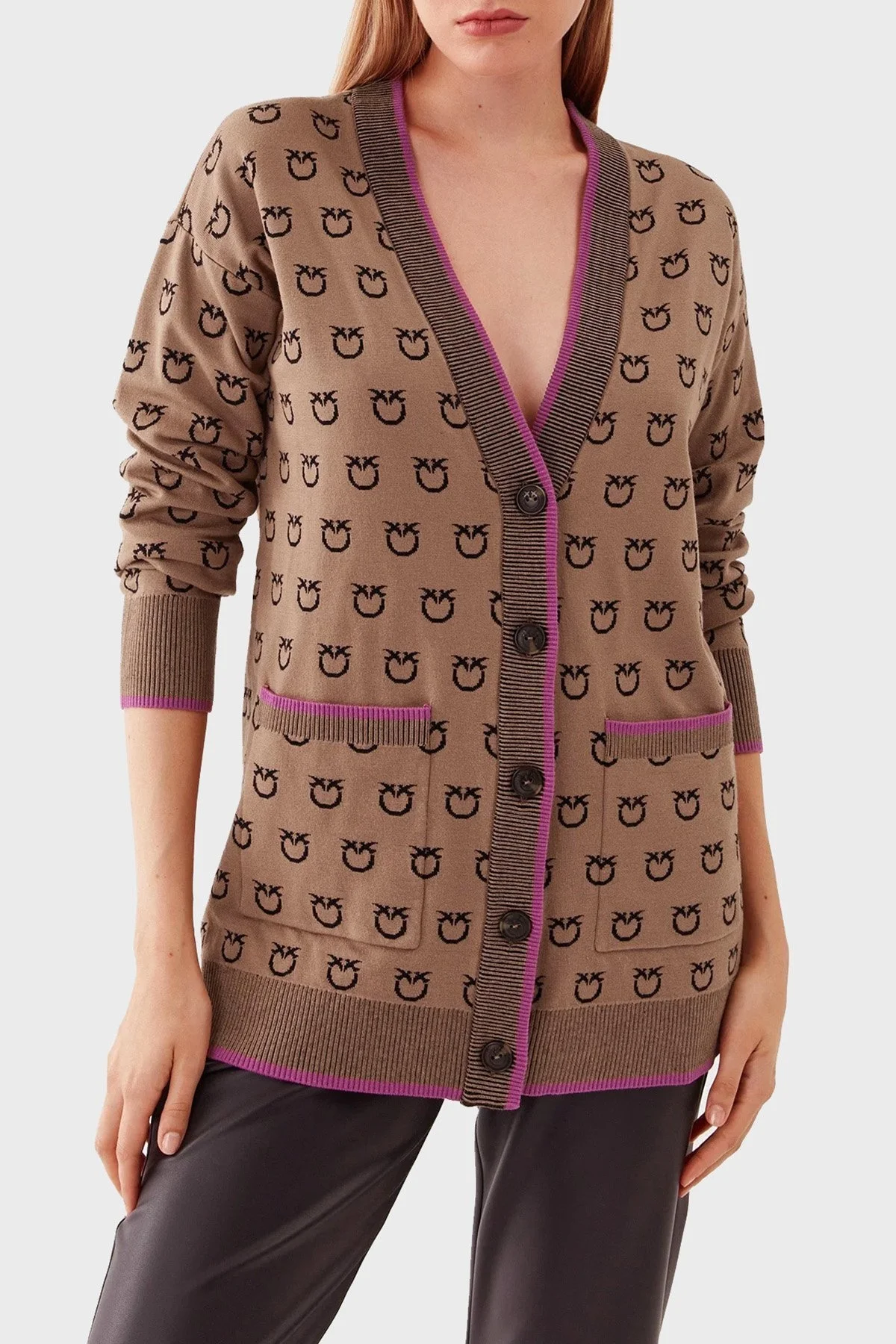 Pinko Düğmeli V Yaka Çift Cepli Logo Desenli Relaxed Fit Bayan Hırka 101562 A112 CZ3 KAHVE - 1