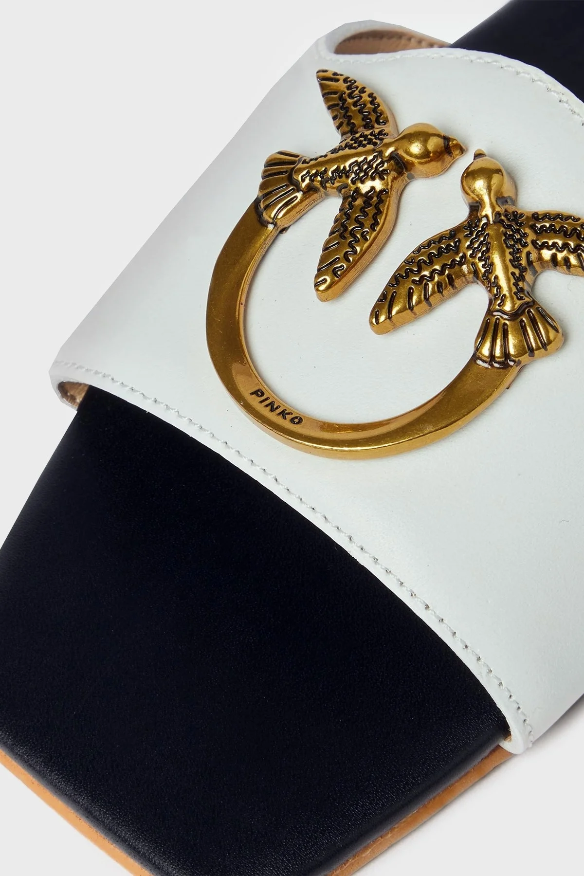 Pinko Kare Burunlu Düz Deri Bayan Terlik SD0063 P001 Z12 BEYAZ - 5