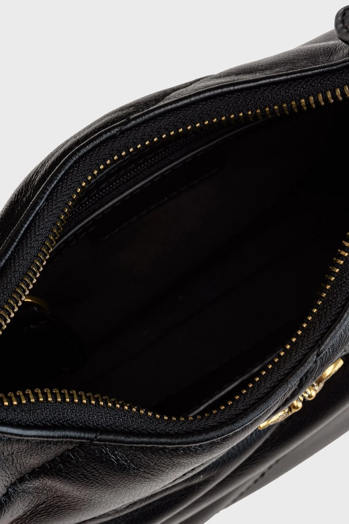 Pinko Logolu % 100 Deri Kapitone Bayan Çanta 1P22YQ A0AF Z99Q SİYAH - 7