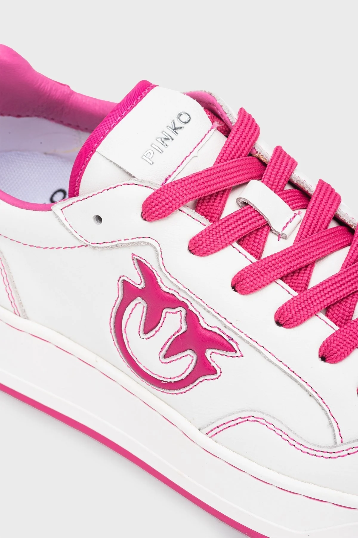 Pinko Logolu Hakiki Deri Sneaker Bayan Ayakkabı 101681 A0V9 GY7 BEYAZ-PEMBE - 4