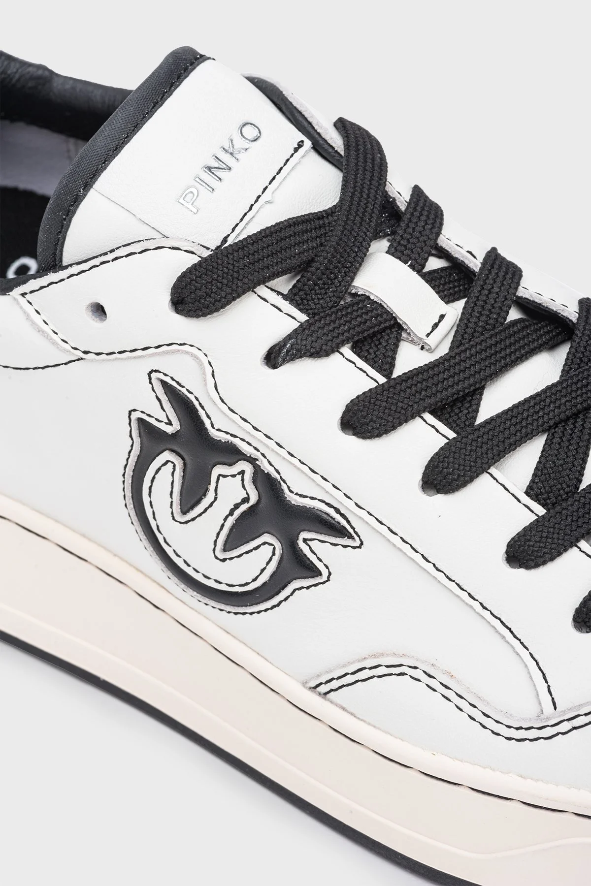 Pinko Logolu Hakiki Deri Sneaker Bayan Ayakkabı 101681 A0V9 O6W BEYAZ-SİYAH - 4