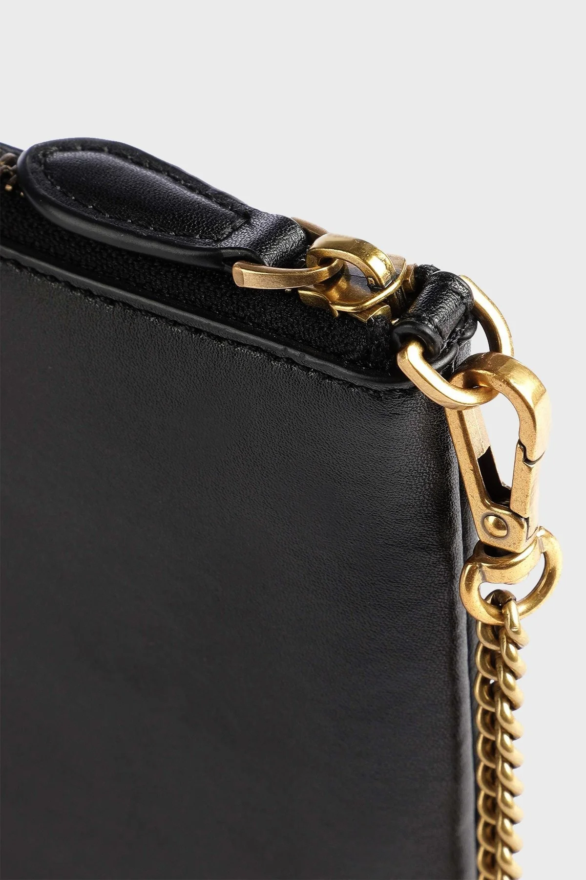 Pinko Logolu Zincir Askılı Hakiki Deri Bayan Çanta 100455 A0F1 Z99Q SİYAH - 3