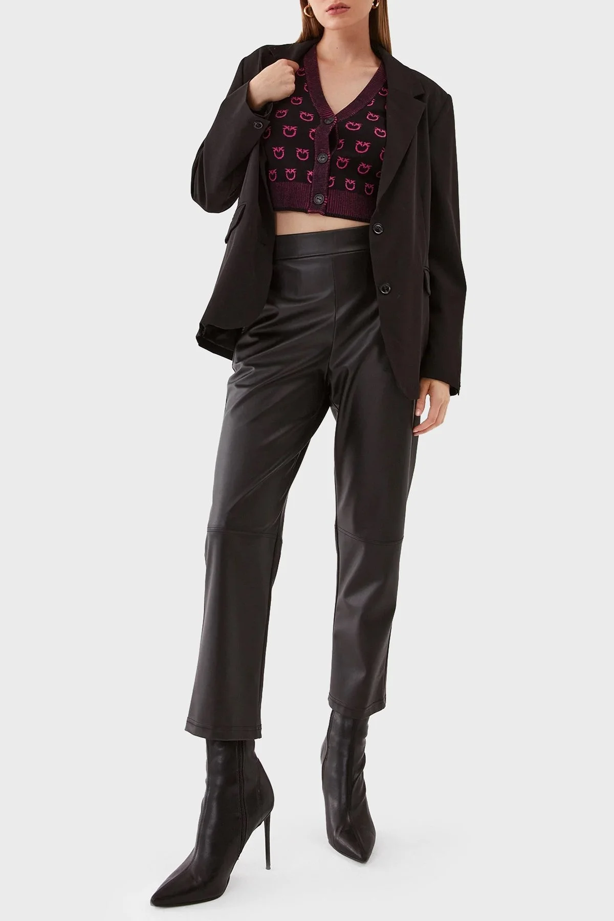 Pinko Regular Fit Düğmeli V Yaka Uzun Kollu Logo Desenli Crop Bayan Hırka 101563 A112 ZW1 SİYAH-PEMBE - 3