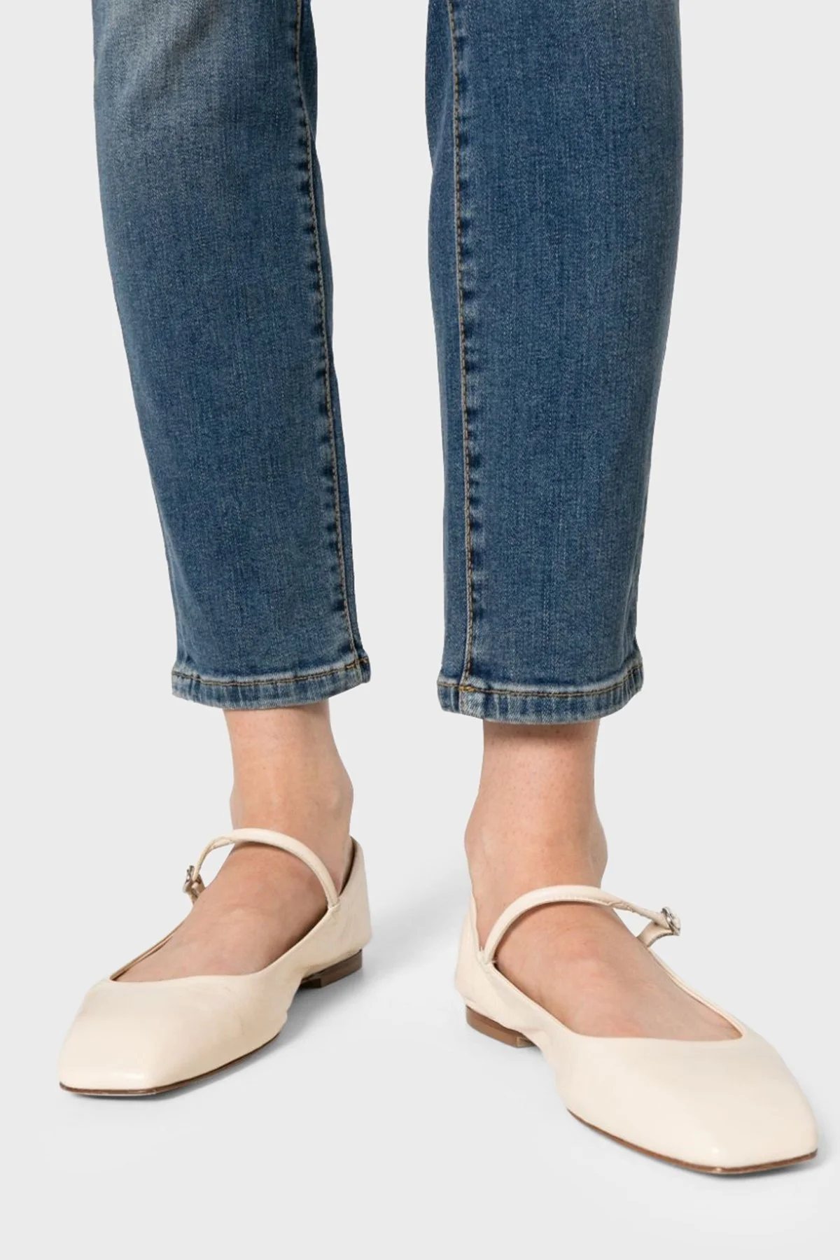 Pinko Yüksek Bel Skinny Fit Dar Paça Streç Jeans Bayan Kot Pantolon 100161 A0ZT PJZ MAVİ - 4