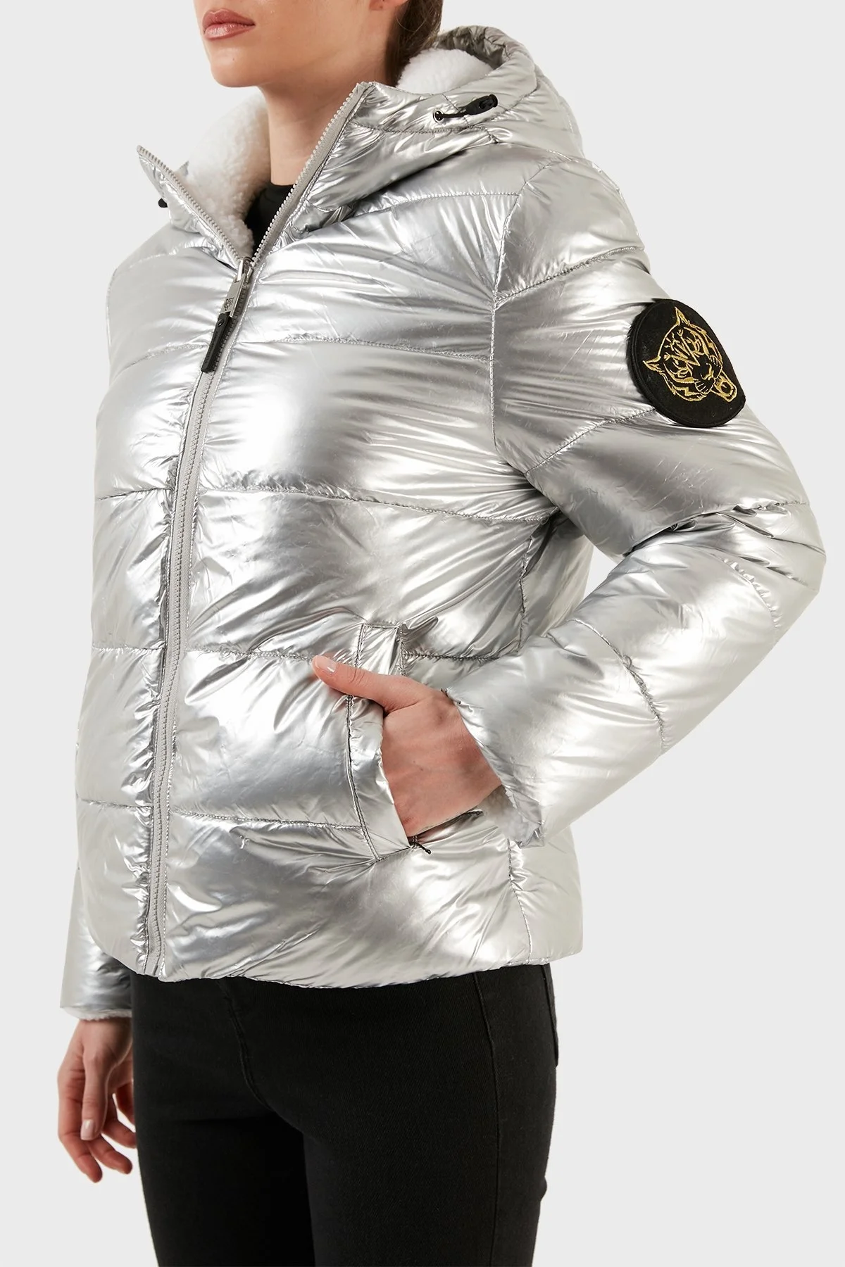 Plein Sport Logolu Çift Taraflı Kapüşonlu Bayan Mont DPPS20411 GÜMÜŞ - 2