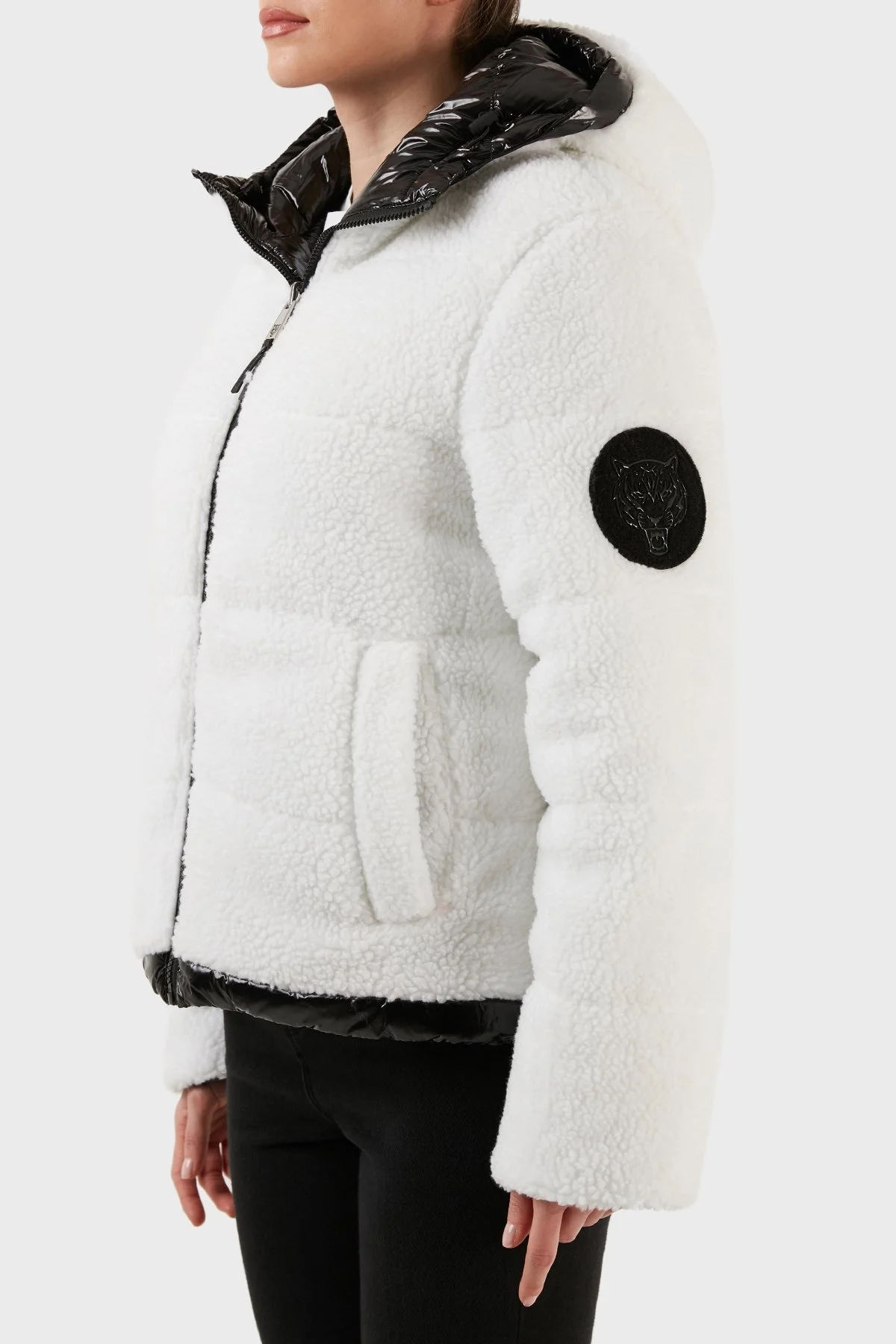 Plein Sport Logolu Çift Taraflı Kapüşonlu Bayan Mont DPPS20499 SİYAH - 4