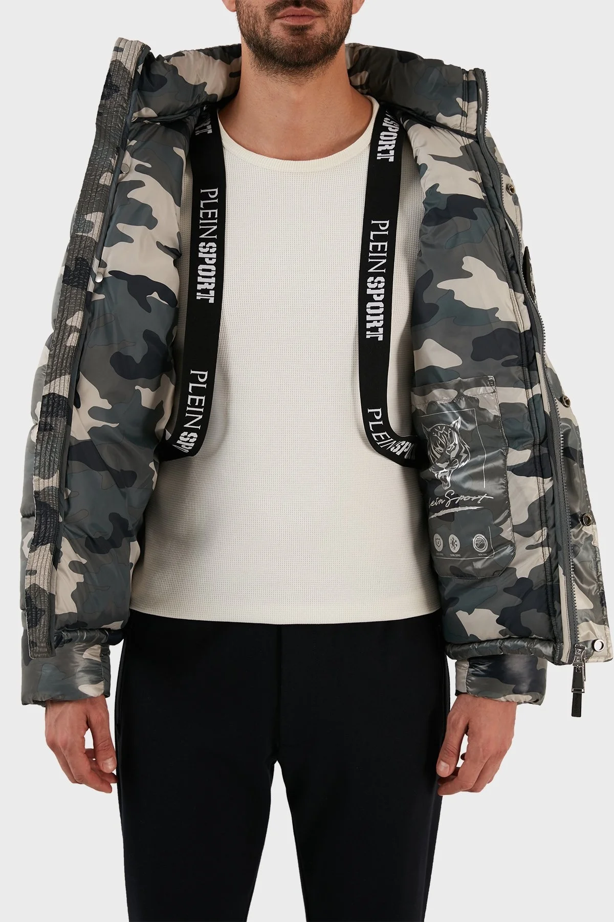 Plein Sport Logolu Kamuflaj Desenli Yalıtımlı Çıkarılabilir Kapüşonlu Erkek Mont UPPS10232 HAKİ - 4