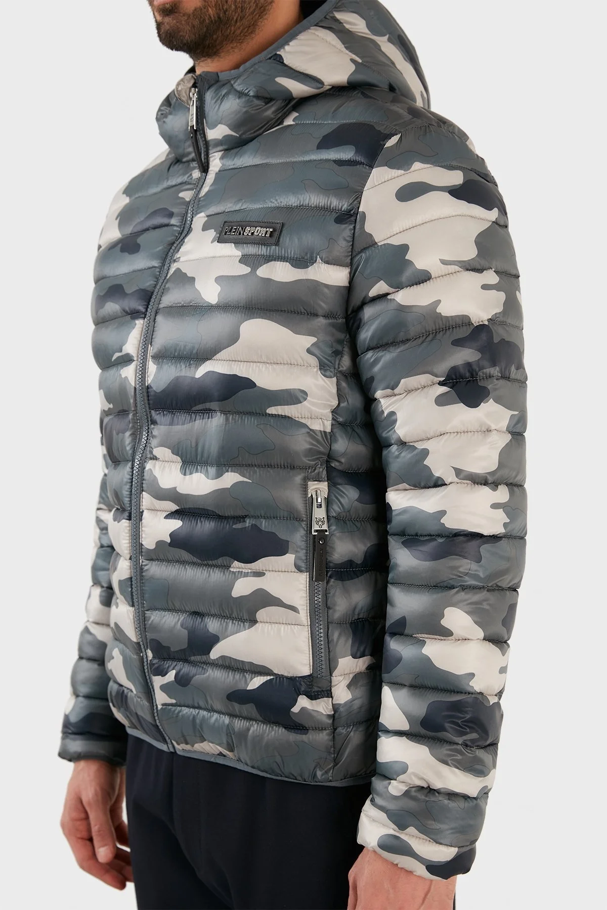 Plein Sport Logolu Kamuflaj Desenli Yalıtımlı Kapüşonlu Erkek Mont UPPS10332 KAMUFLAJ-HAKI - 7