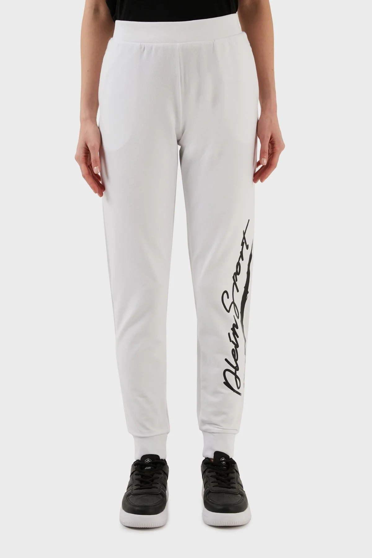 Plein Sport Logolu Kapüşonlu Fermuarlı Dar Kesim Pamuklu Bayan Eşofman Takımı DTKPS000601 BEYAZ - 9