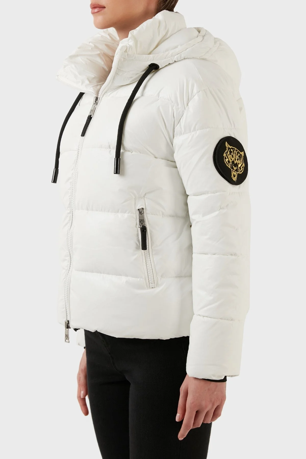 Plein Sport Logolu Kapüşonlu Yalıtımlı Regular Fit Bayan Mont DPPS20101 BEYAZ - 2