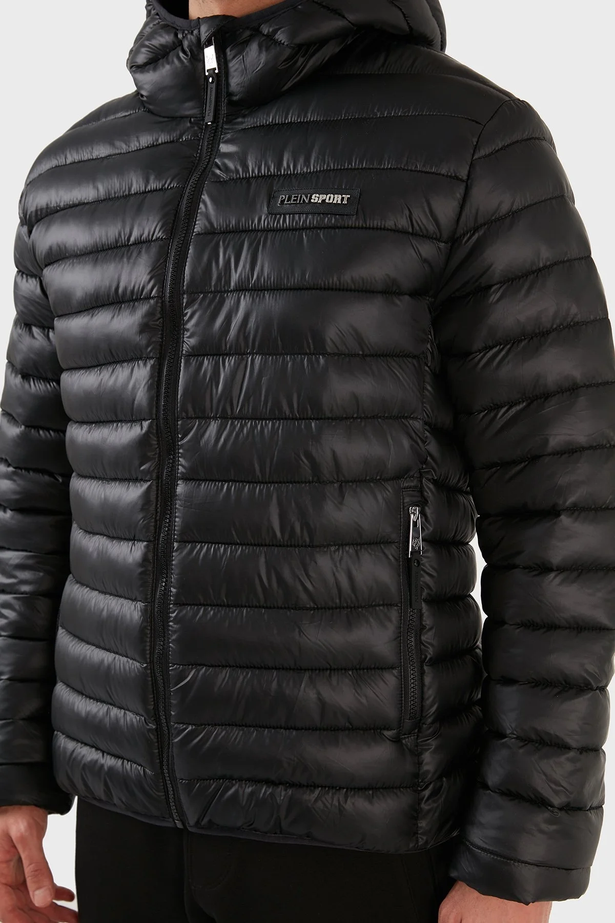 Plein Sport Logolu Yalıtımlı Kapüşonlu Şişme Erkek Mont UPPS10399 SİYAH - 7