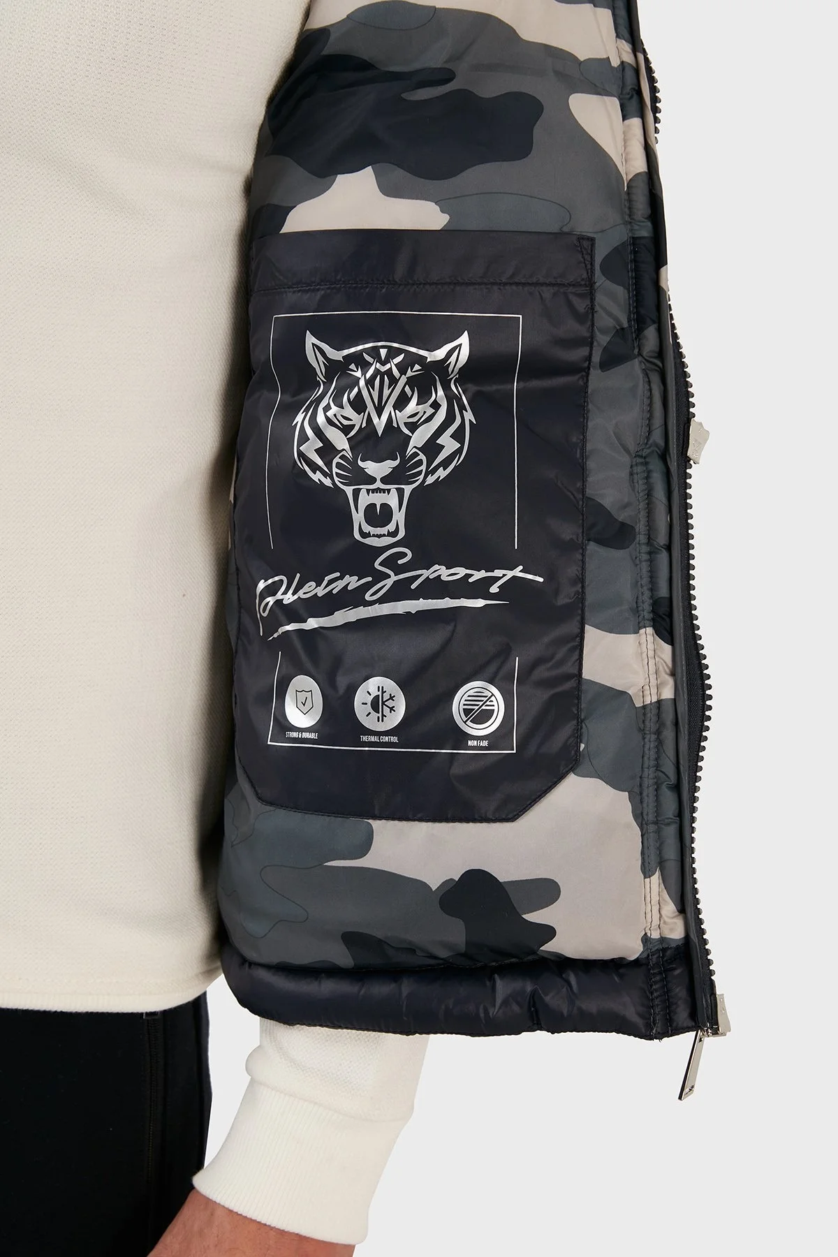 Plein Sport Regular Fit Çıkarılabilir Kapüşonlu Şişme Erkek Yelek UPPS10585 LACİVERT - 6