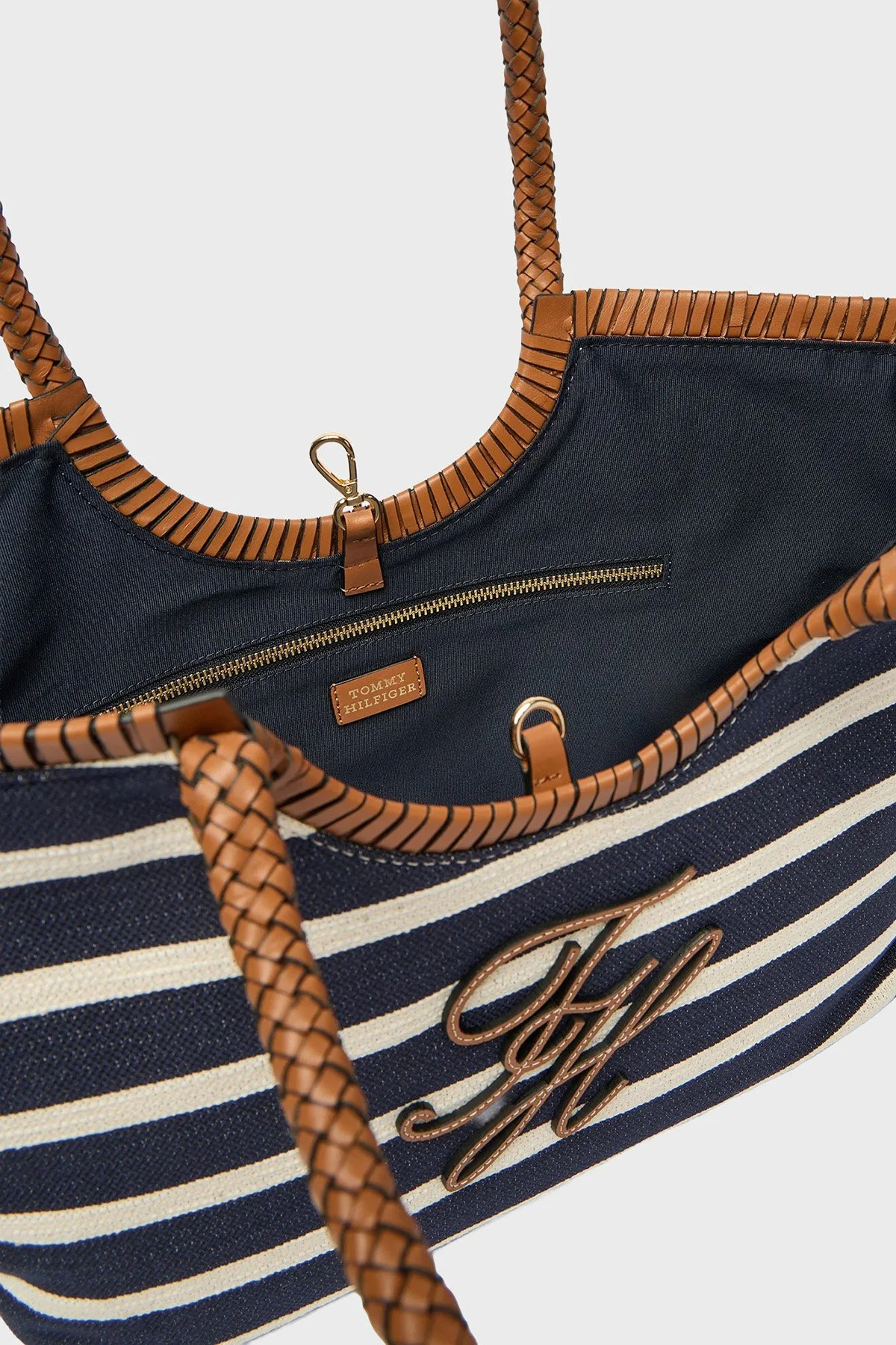 Tommy Hilfige rÇizgili Dokulu Logolu Omuz Askılı Tote Kadın Çanta AW0AW18400 0GY LACİVERT-BEYAZ - 5