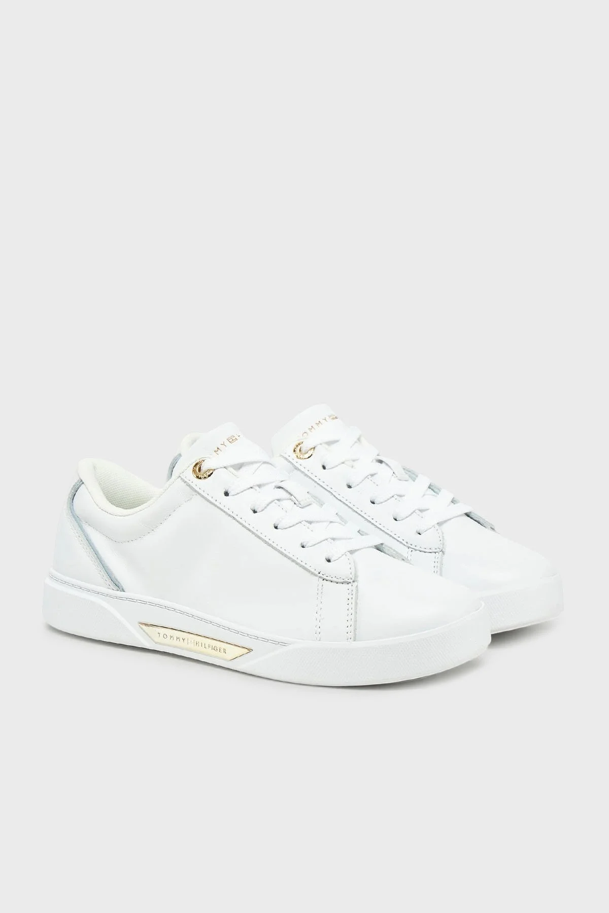 Tommy Hilfiger % 100 Deri Logolu Sneaker Bayan Ayakkabı FW0FW08642 YBS BEYAZ - 7