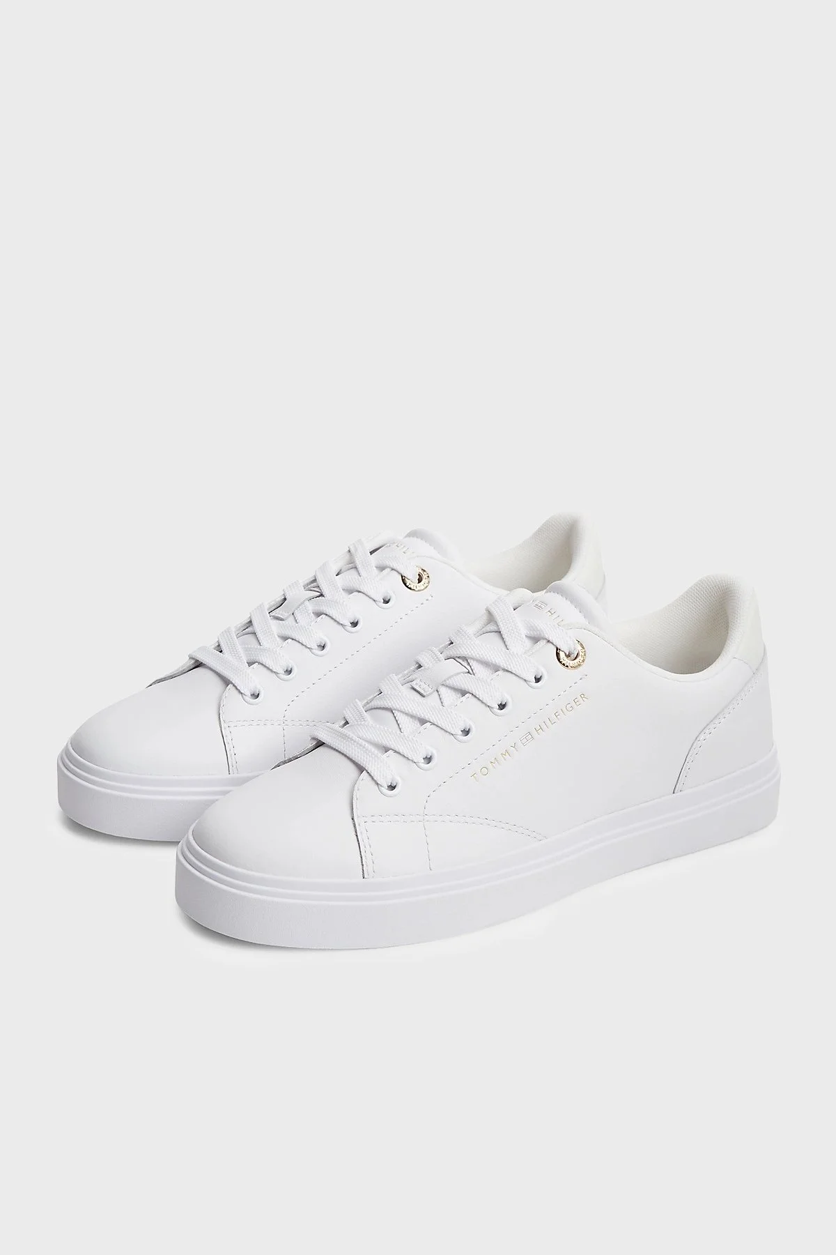 Tommy Hilfiger % 100 Deri Logolu Sneaker Bayan Ayakkabı FW0FW09105 YBS BEYAZ - 3