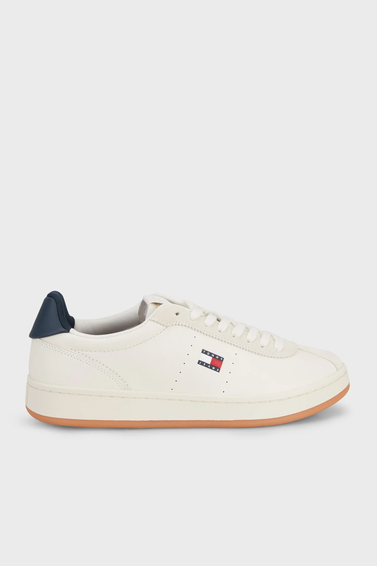 Tommy Hilfiger % 100 Deri Logolu Sneaker Erkek Ayakkabı EM0EM01687 0K8 Beyaz - 1