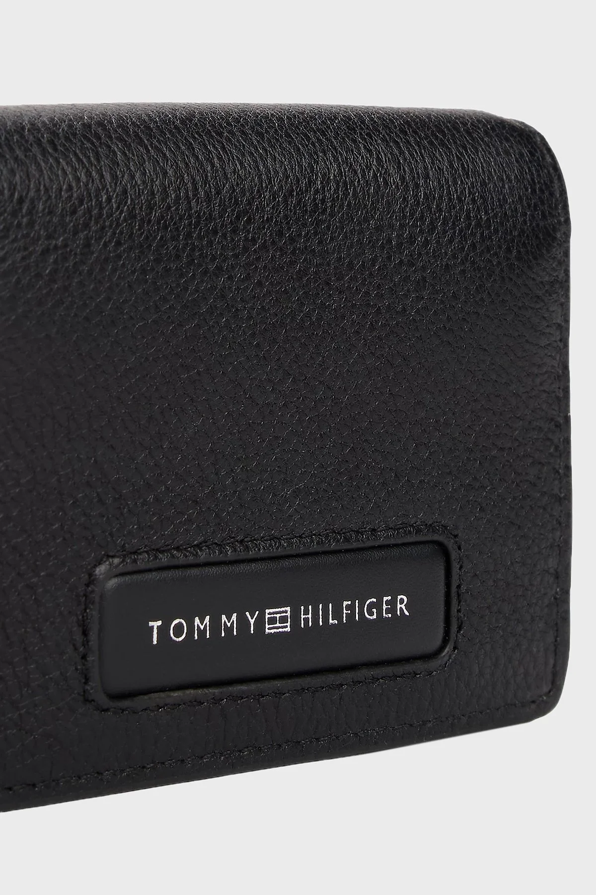 Tommy Hilfiger % 100 Deri Monogram Logo Baskılı Erkek Cüzdan AM0AM13254 BDS SİYAH - 4