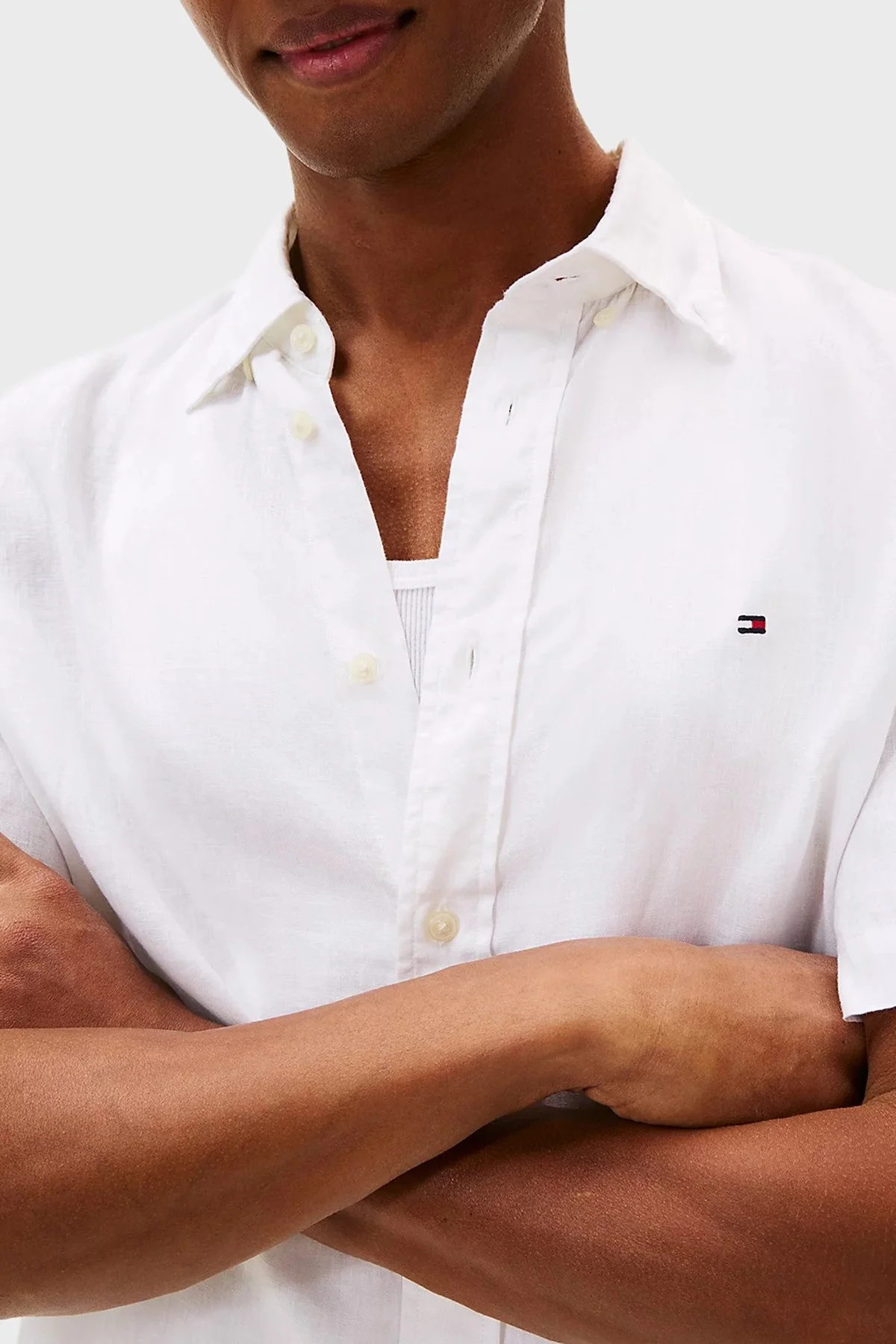 Tommy Hilfiger % 100 Keten Regular Fit Kısa Kollu Erkek Gömlek MW0MW41531 YBR BEYAZ - 4