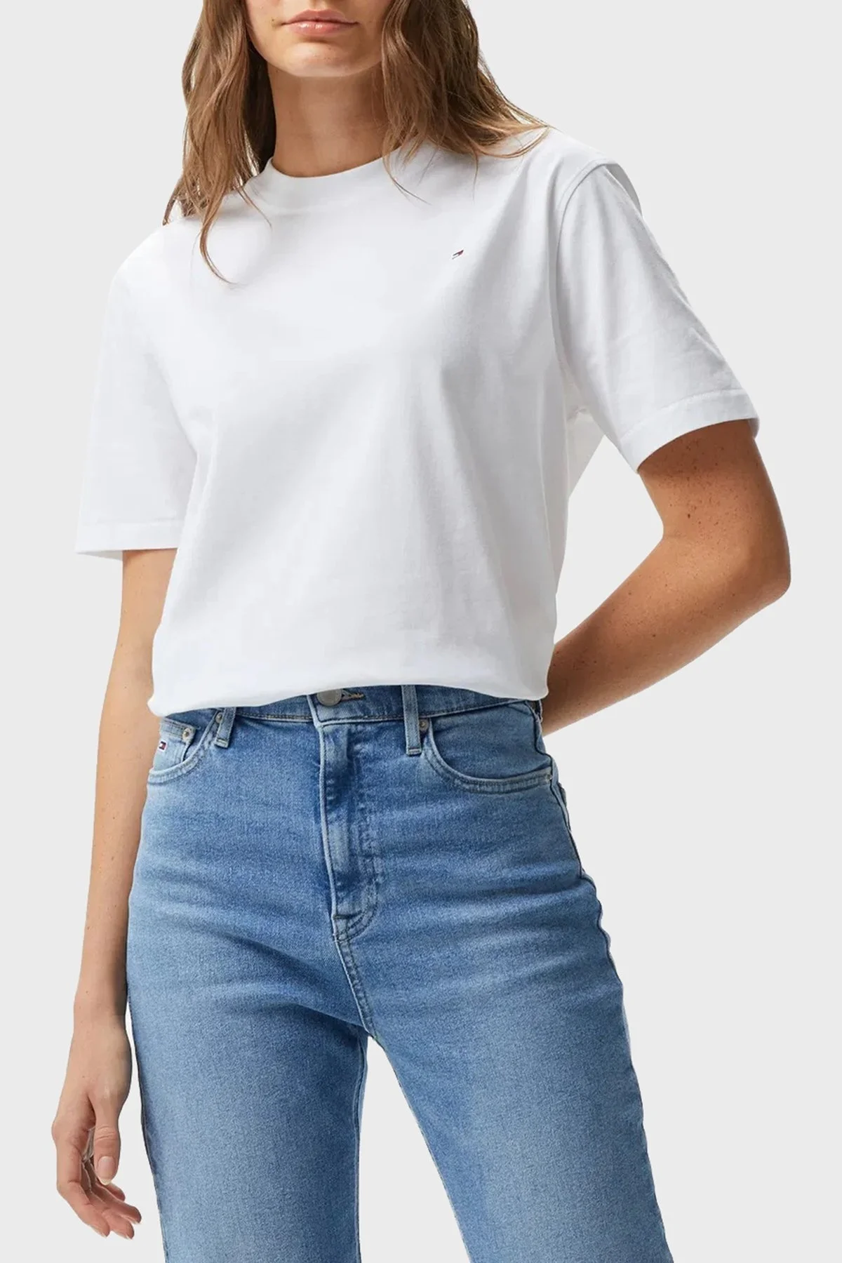 Tommy Hilfiger % 100 Pamuk Regular Fit Bisiklet Yaka Bayan T Shirt WW0WW43597 YCF BEYAZ - 1