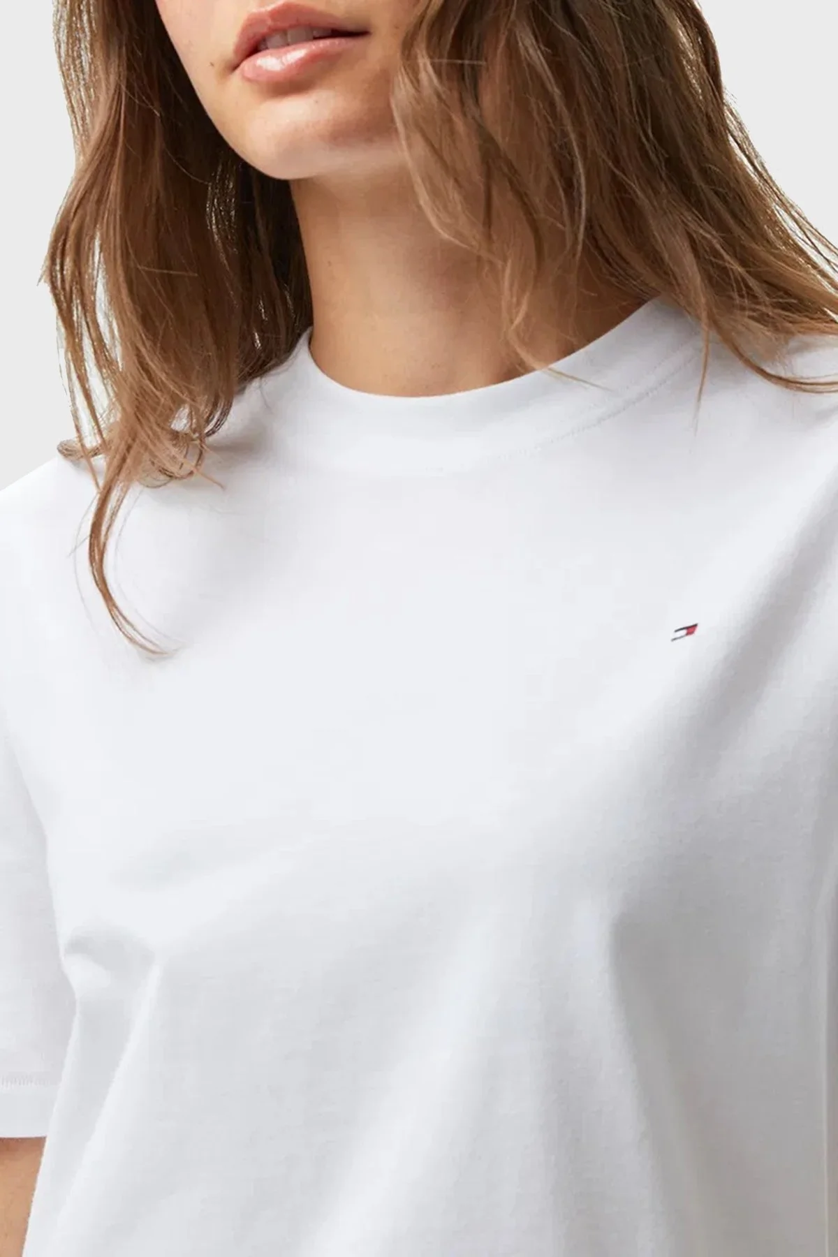 Tommy Hilfiger % 100 Pamuk Regular Fit Bisiklet Yaka Bayan T Shirt WW0WW43597 YCF BEYAZ - 3