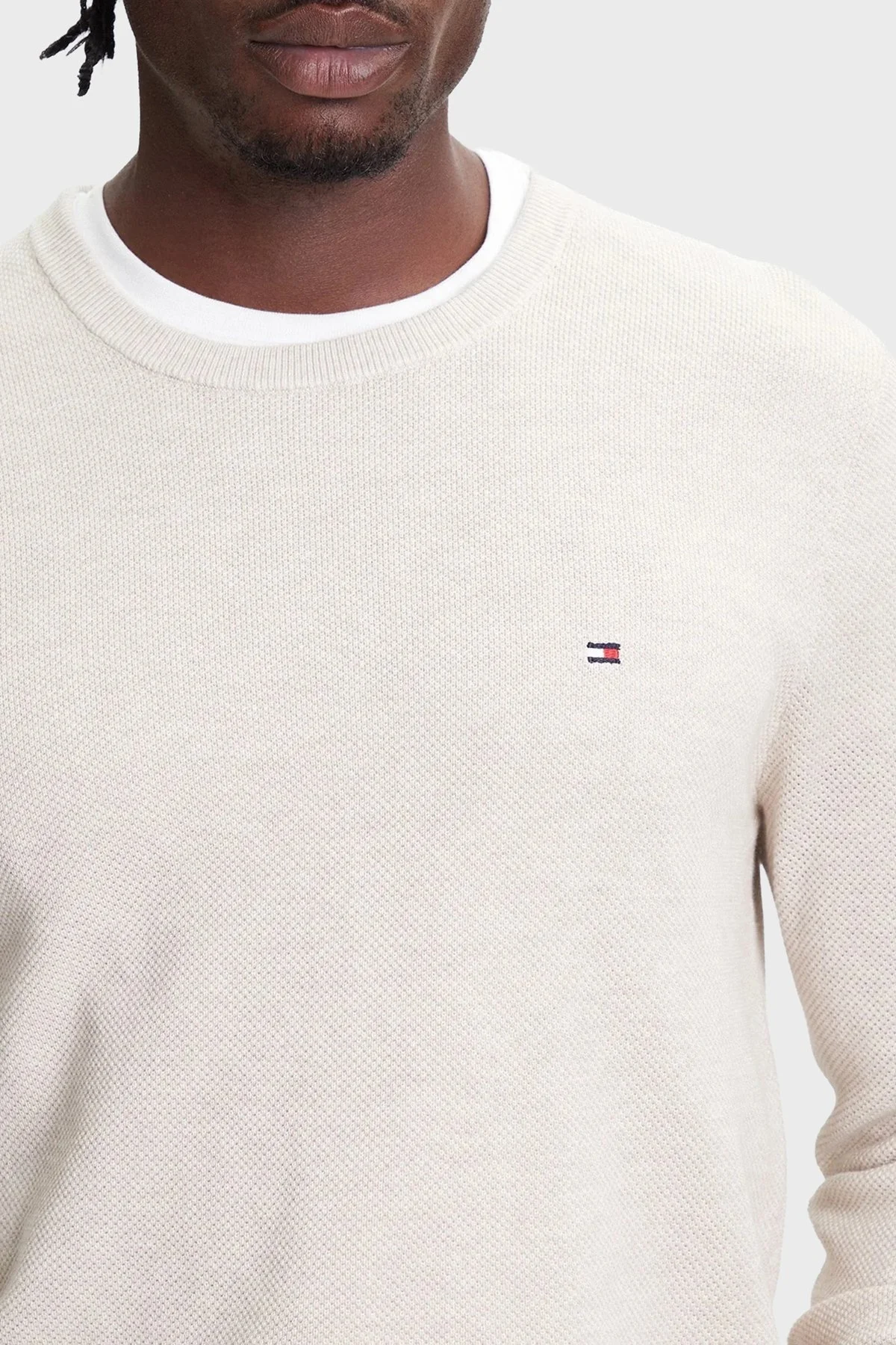 Tommy Hilfiger % 100 Pamuk Regular Fit Bisiklet Yaka Erkek Kazak MW0MW36347 HGF BEJ - 4