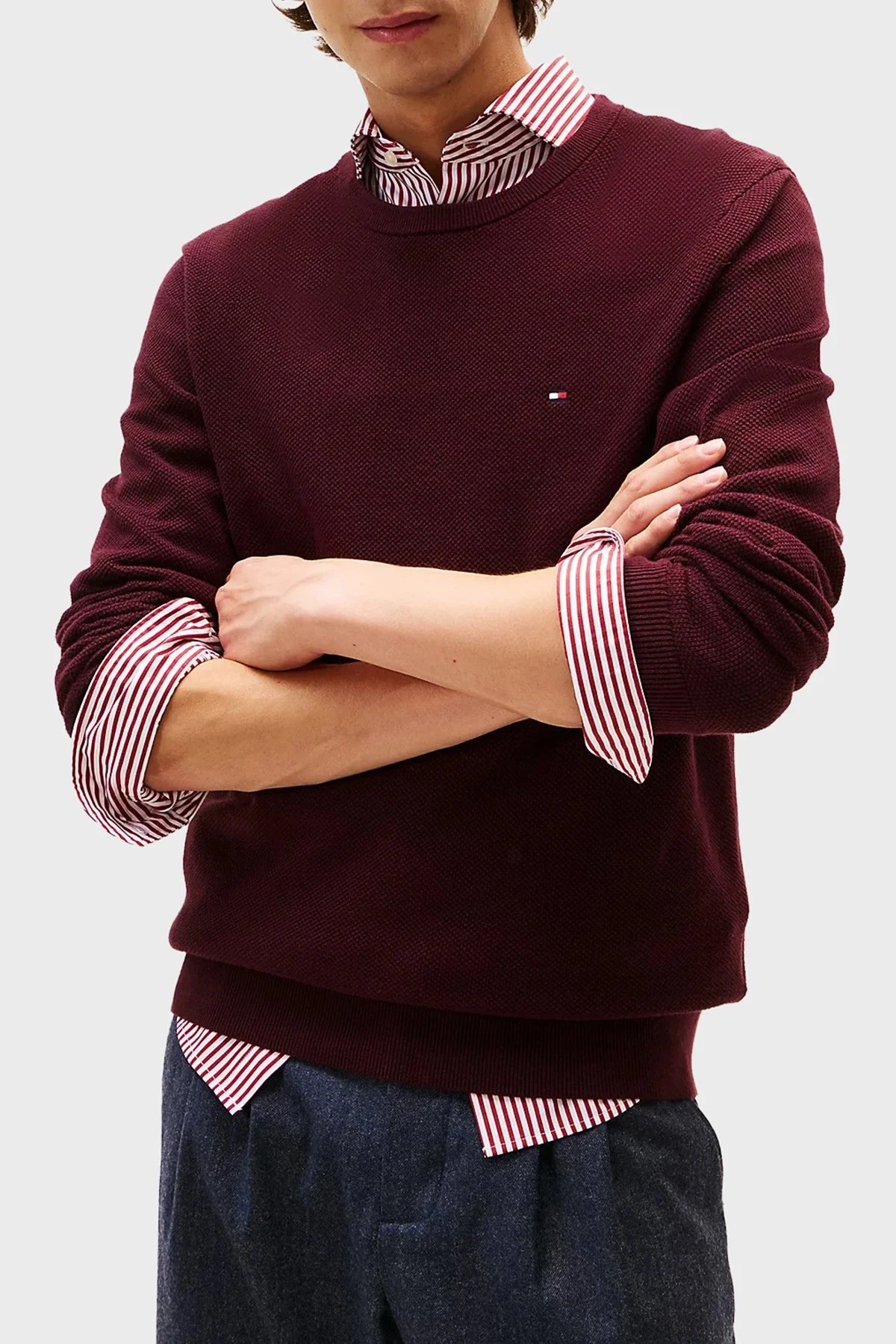 Tommy Hilfiger % 100 Pamuk Regular Fit Bisiklet Yaka Erkek Kazak MW0MW36347 XIH BORDO - 1